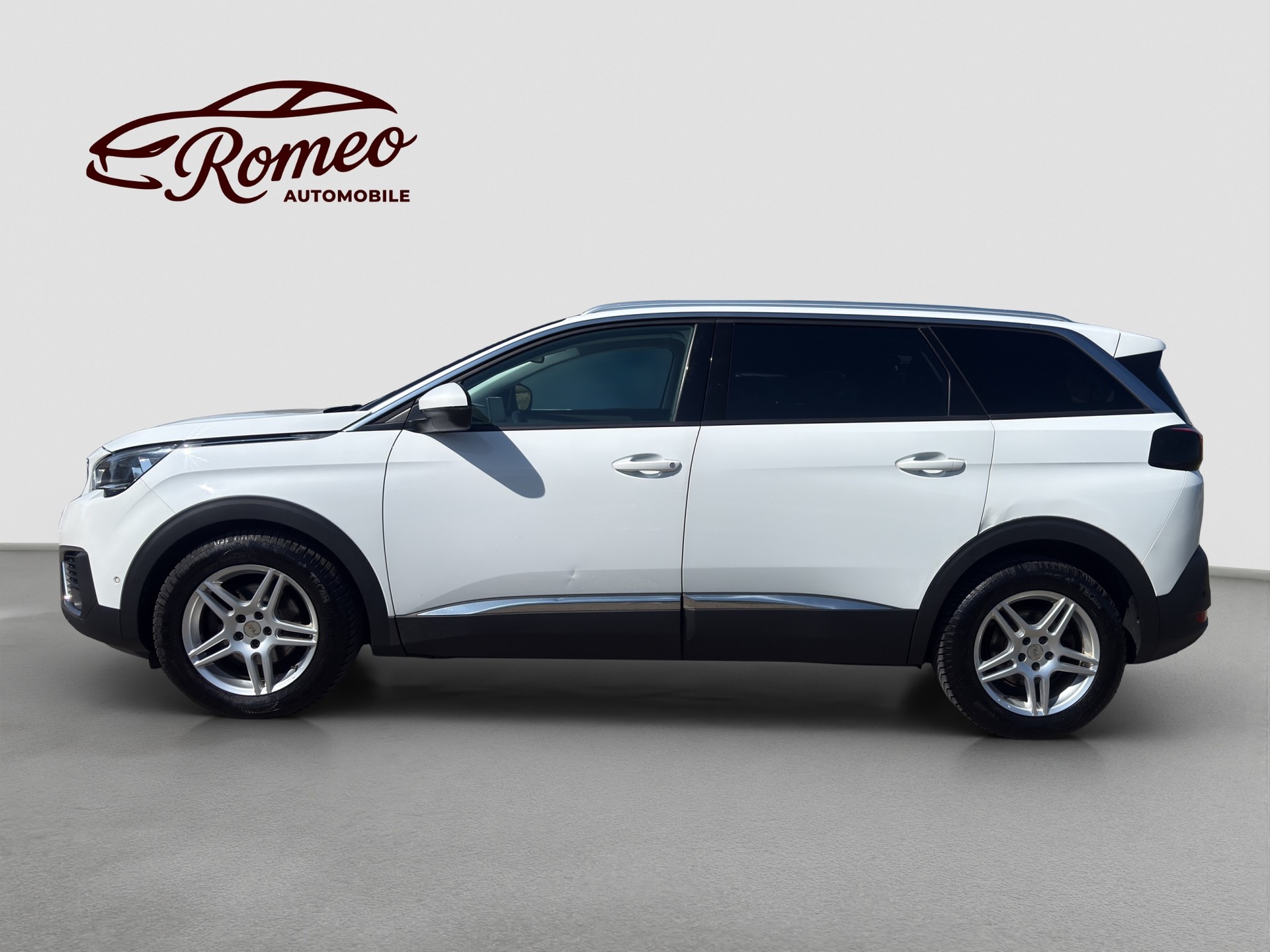 PEUGEOT 5008 1.2 Pure Tech Allure ** Frisch ab MFK ** 7-Plätzer **-image-4