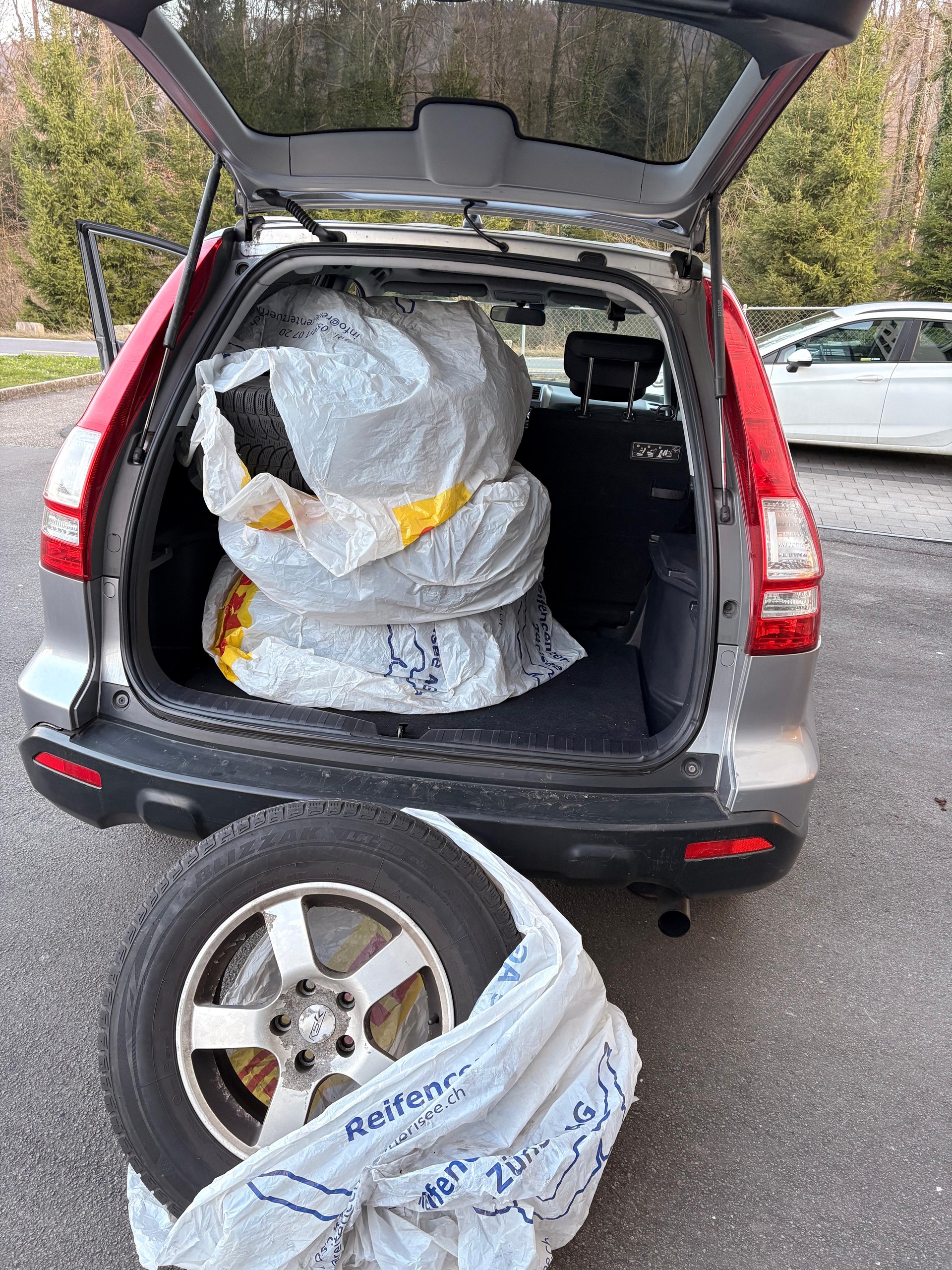 HONDA CR-V 2.0 4WD Comfort-image-9