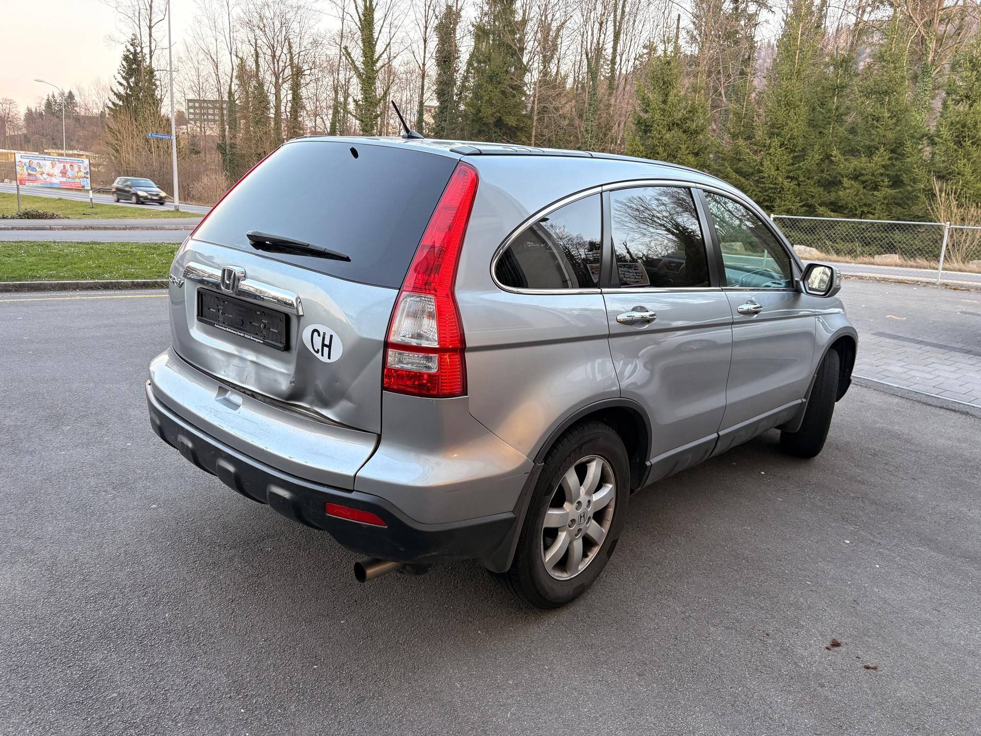 HONDA CR-V 2.0 4WD Comfort-image-2