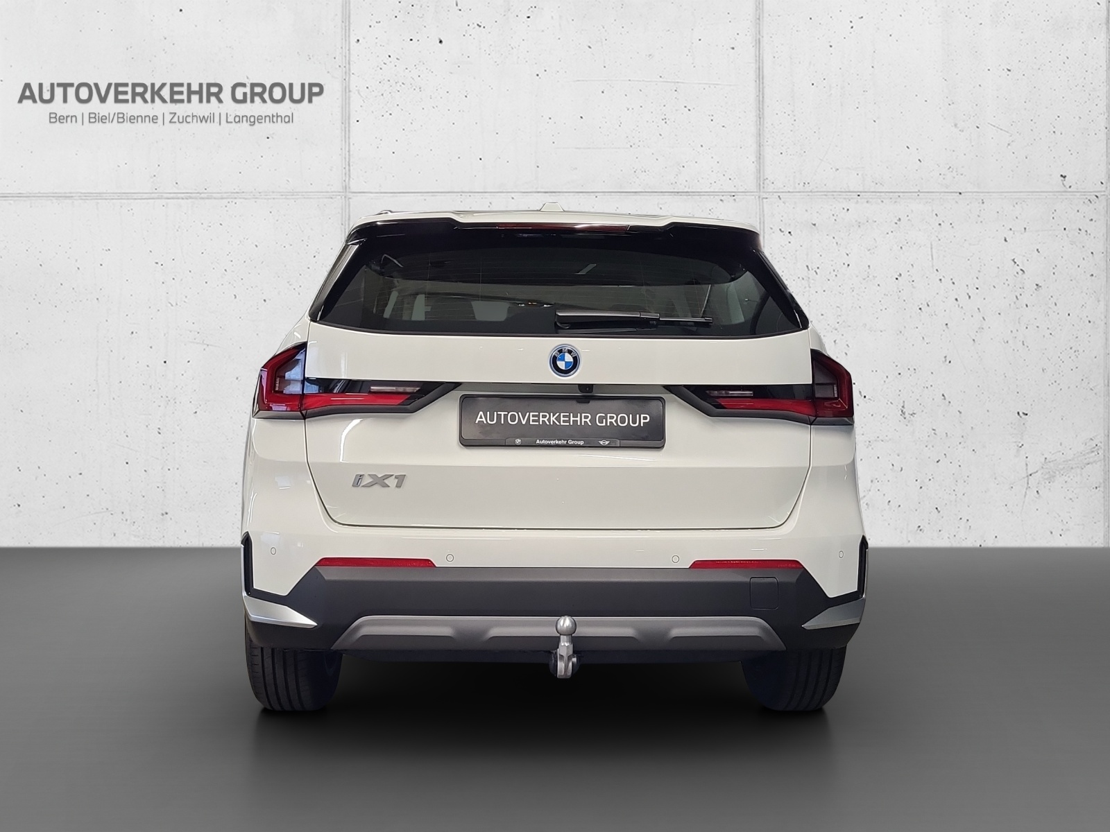 BMW iX1 eDrive 20-image-5