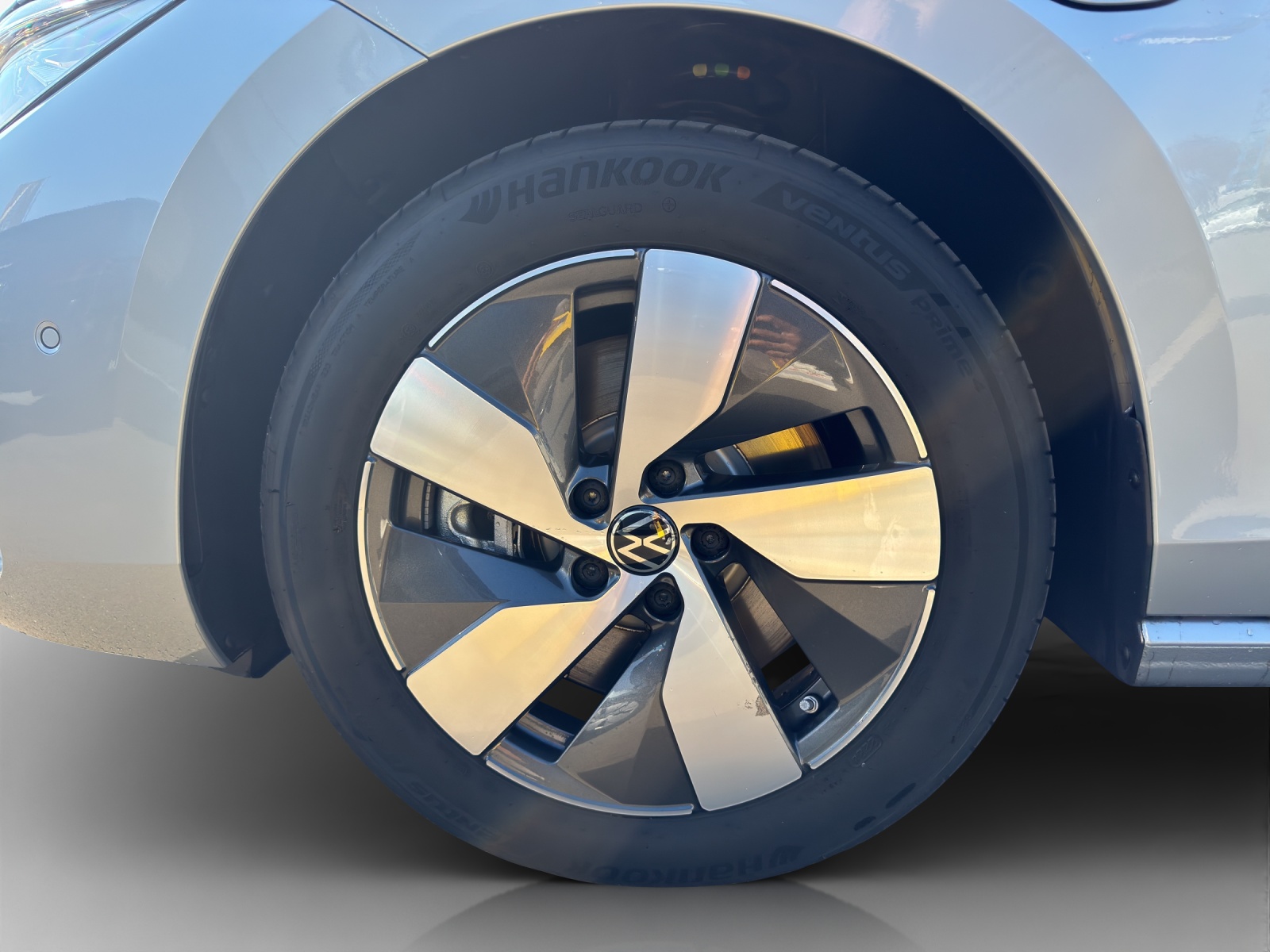 VW Passat Variant 1.5 TSI evo2 Plug-In- Hybrid Business DSG-image-13