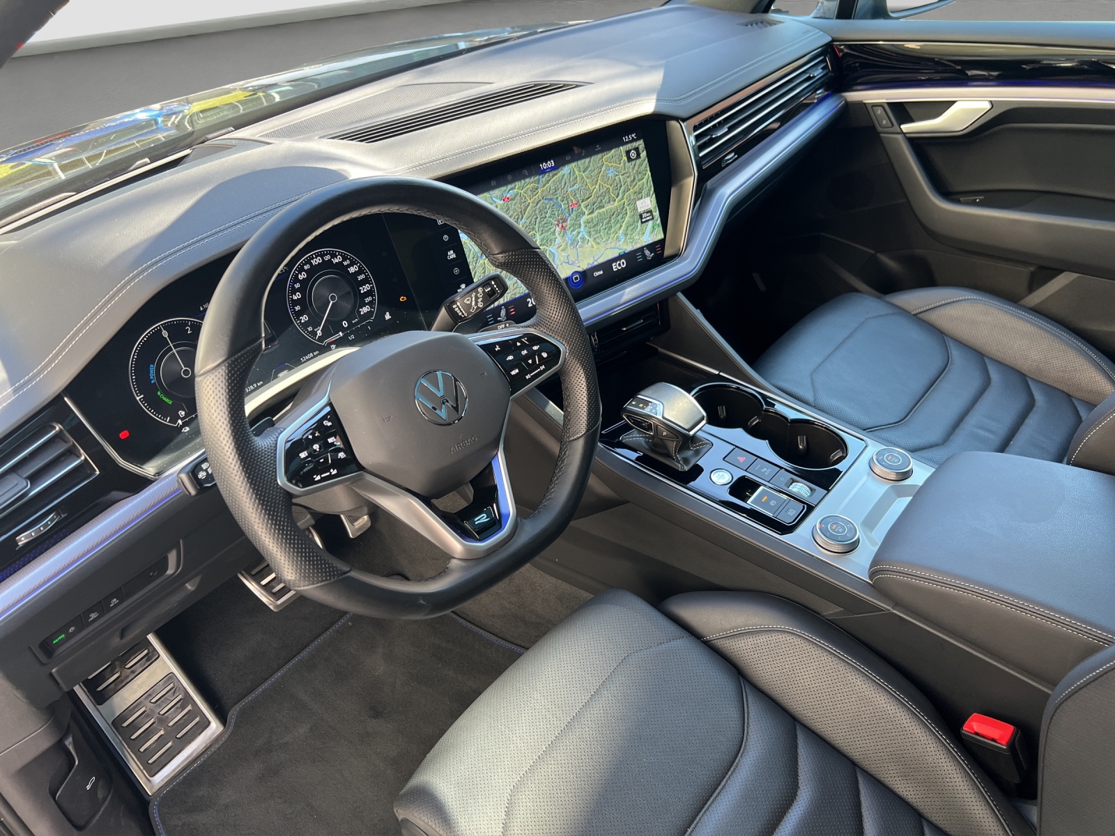 VW Touareg 3.0 TSI eHybrid R Tiptronic-image-7