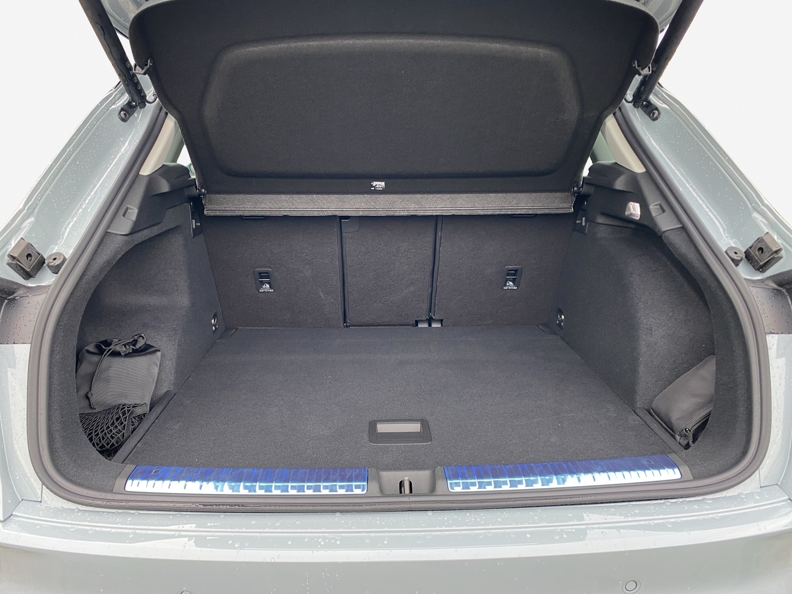 AUDI Q3 SUV 110 kW TFSI S tronic-image-12
