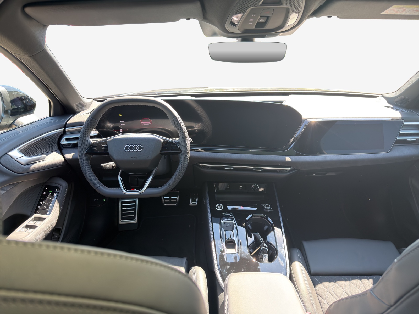 AUDI A5 Avant TDI quattro 150 kW Attraction S tronic-image-12