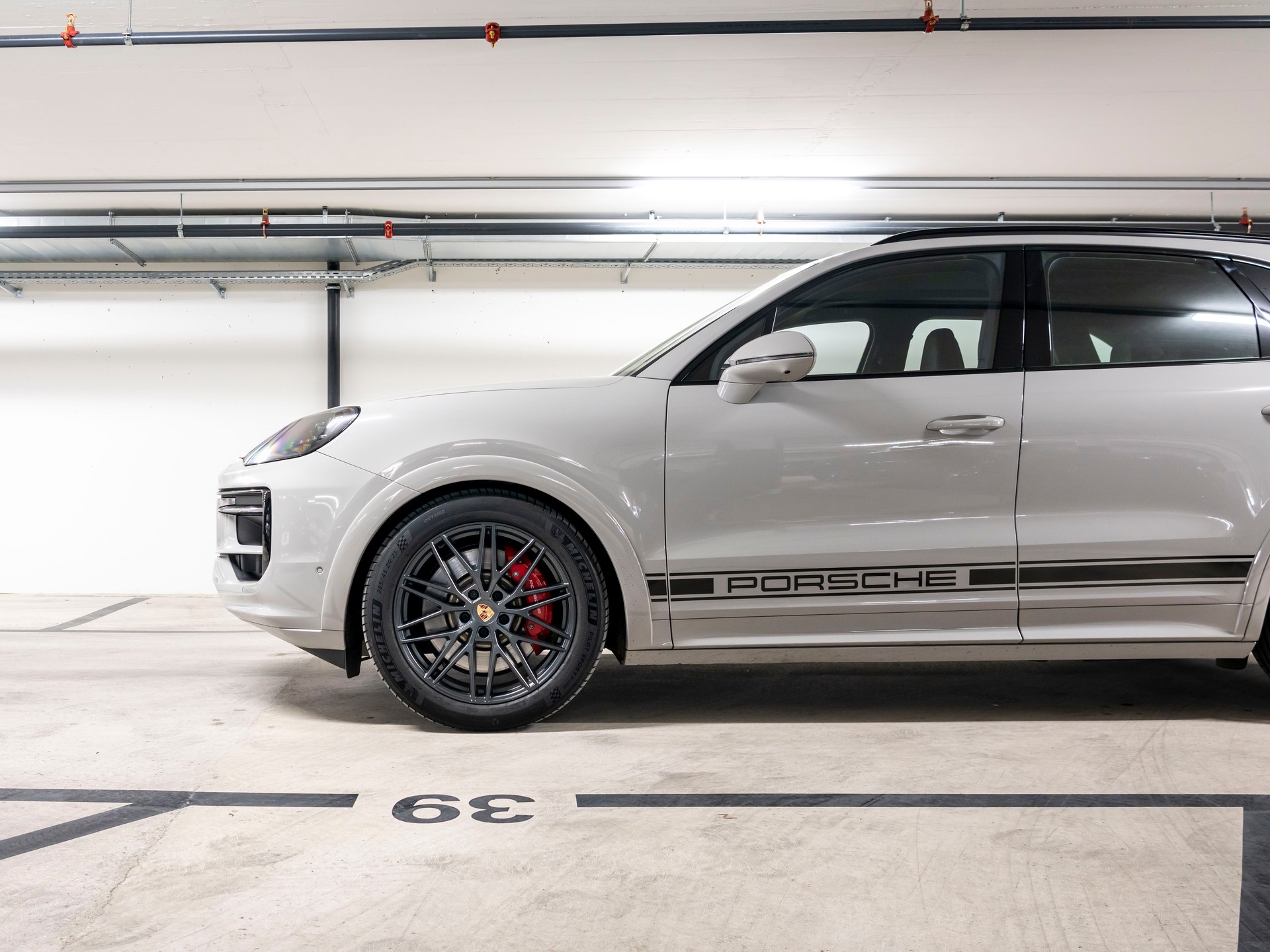PORSCHE Cayenne GTS Tiptronic-image-7