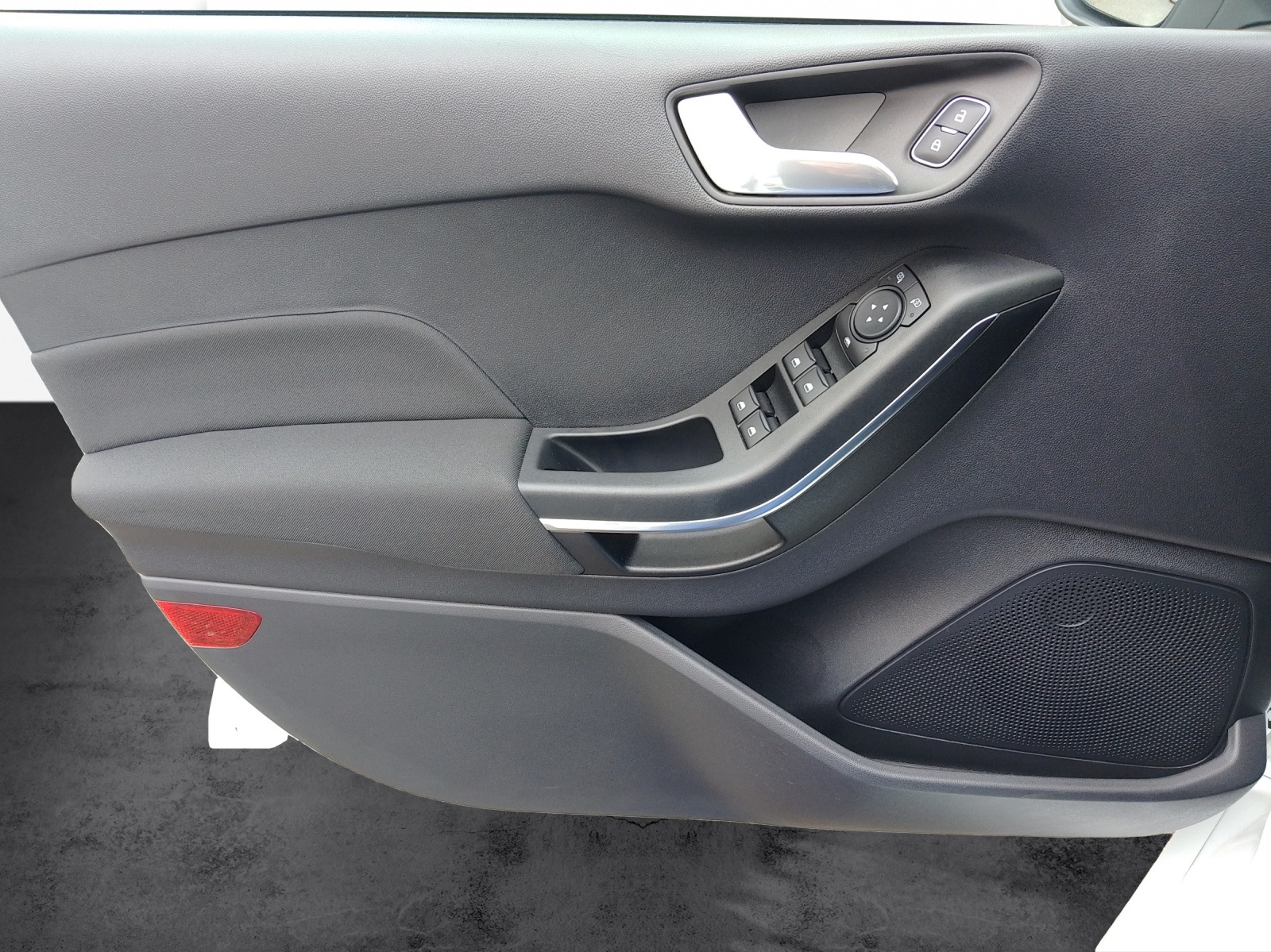 FORD Fiesta 1.0 EcoB Hybrid ST-Line X-image-12