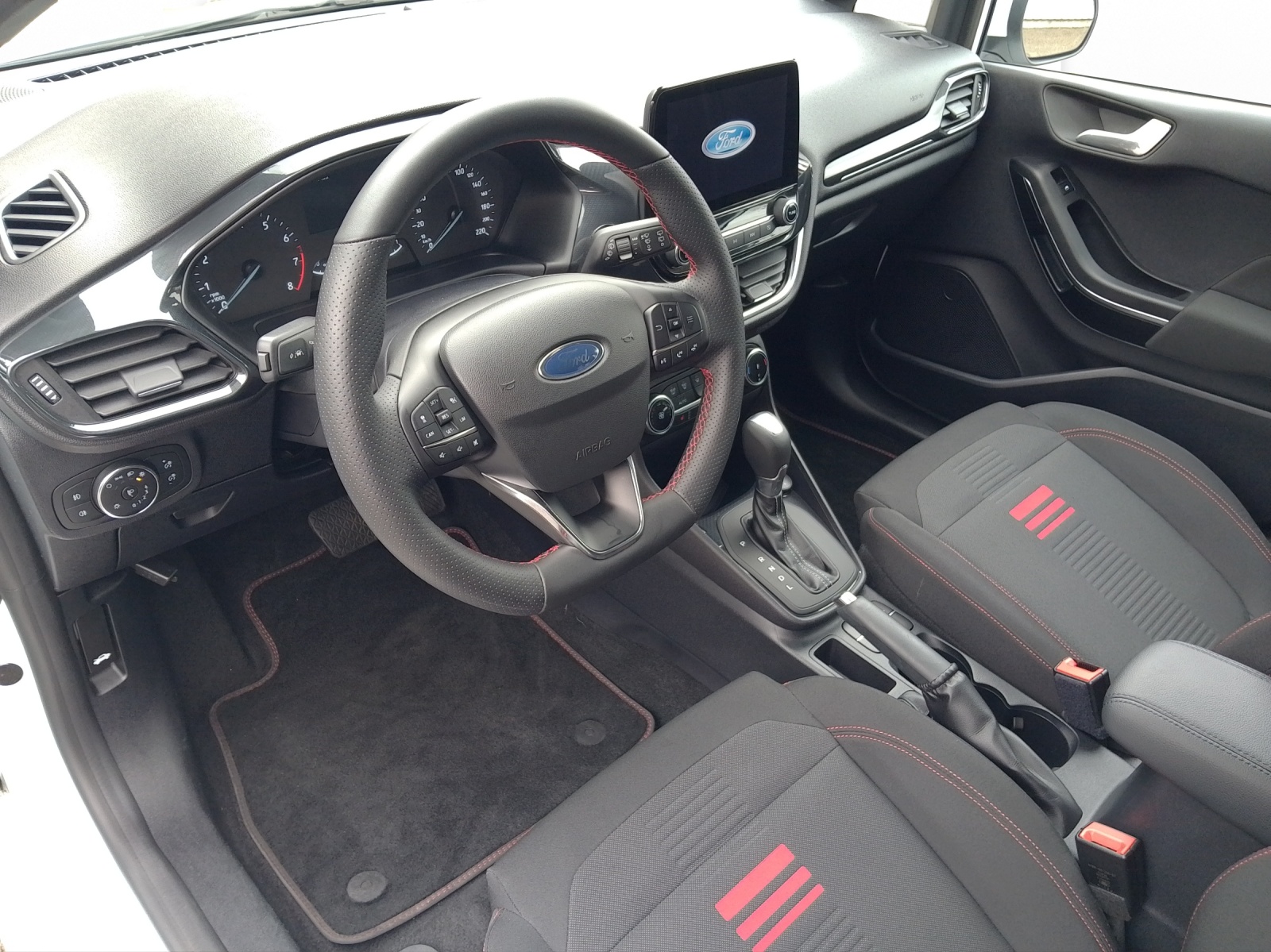 FORD Fiesta 1.0 EcoB Hybrid ST-Line X-image-5