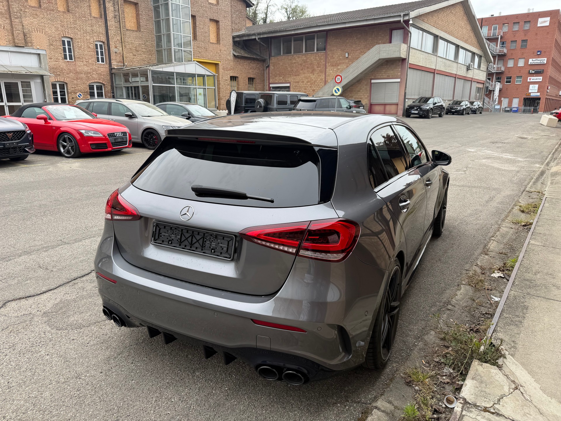 MERCEDES-BENZ A 45 AMG 4Matic+ Speedshift-image-6