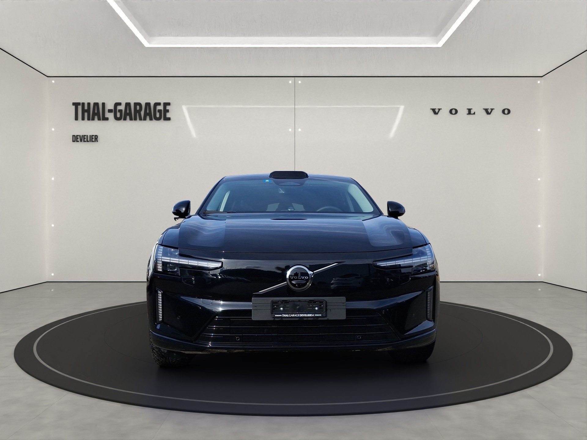 VOLVO ES90 Ultra-image-1