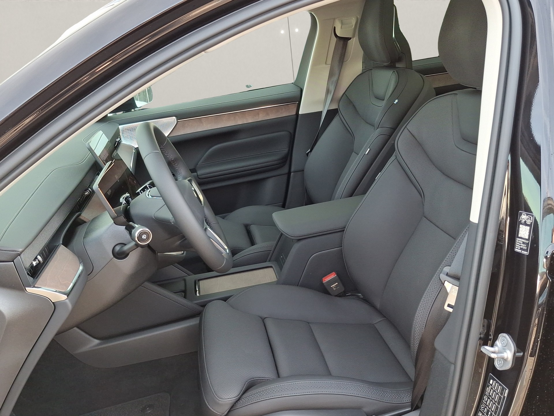VOLVO ES90 Ultra-image-5