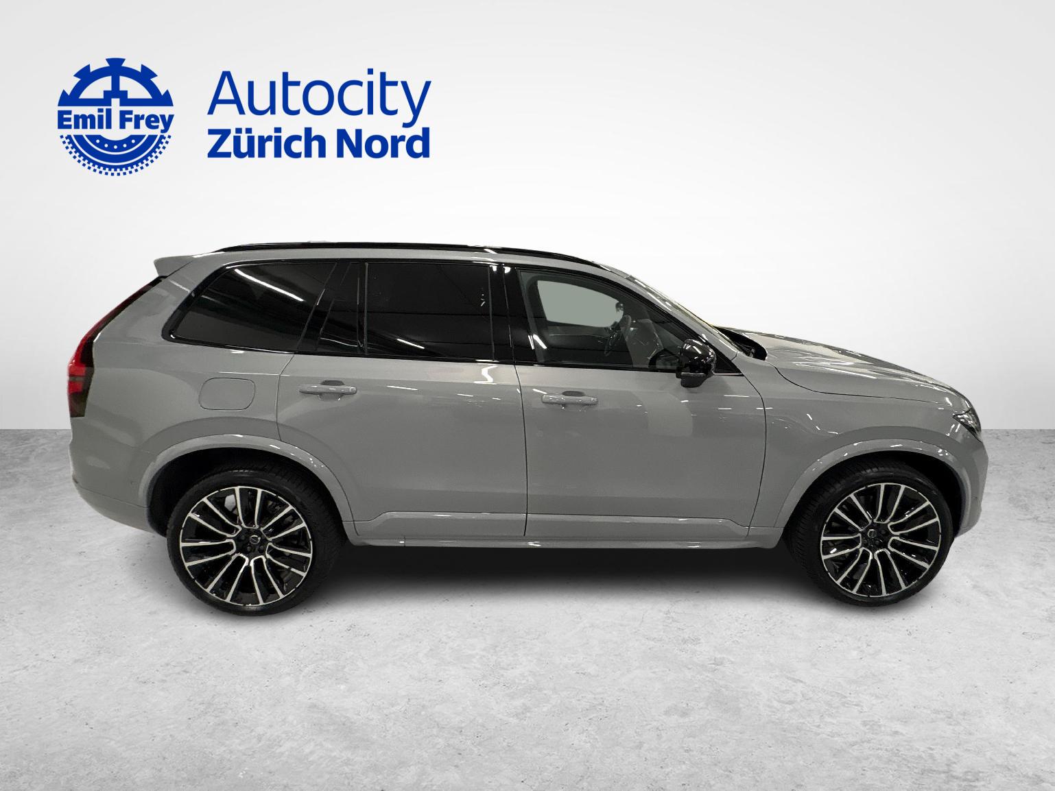 VOLVO XC90 2.0 B5 MH Black Edition AWD-image-27