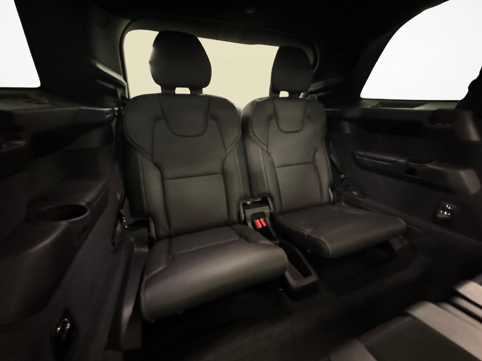 VOLVO XC90 2.0 B5 MH Black Edition AWD-image-34