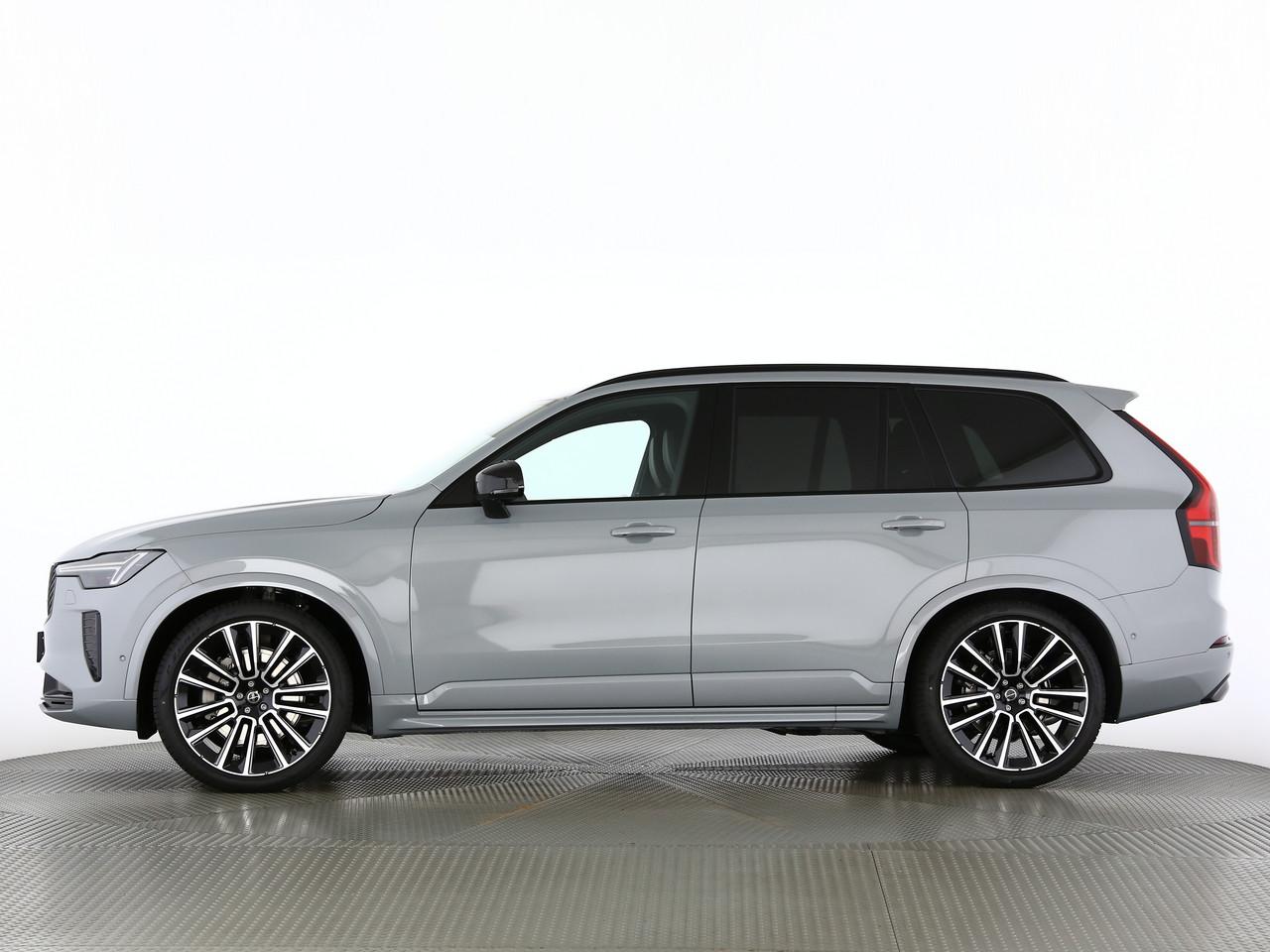 VOLVO XC90 2.0 B5 MH Black Edition AWD-image-2