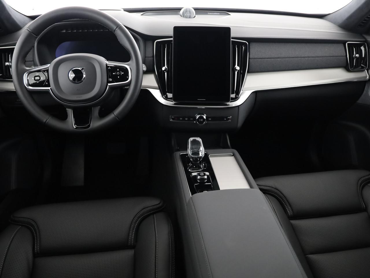 VOLVO XC90 2.0 B5 MH Black Edition AWD-image-7