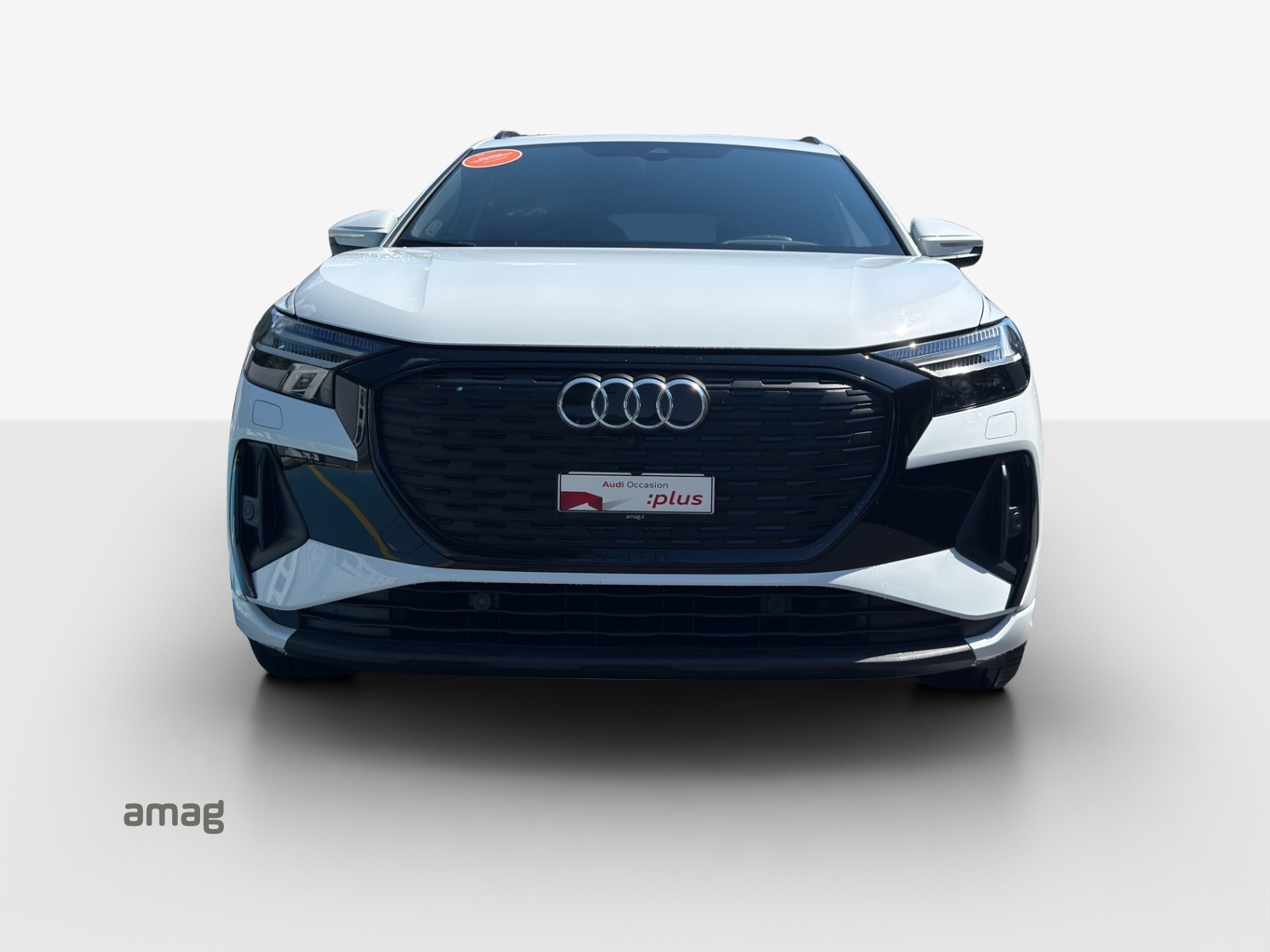 AUDI Q4 e-tron 40-image-6