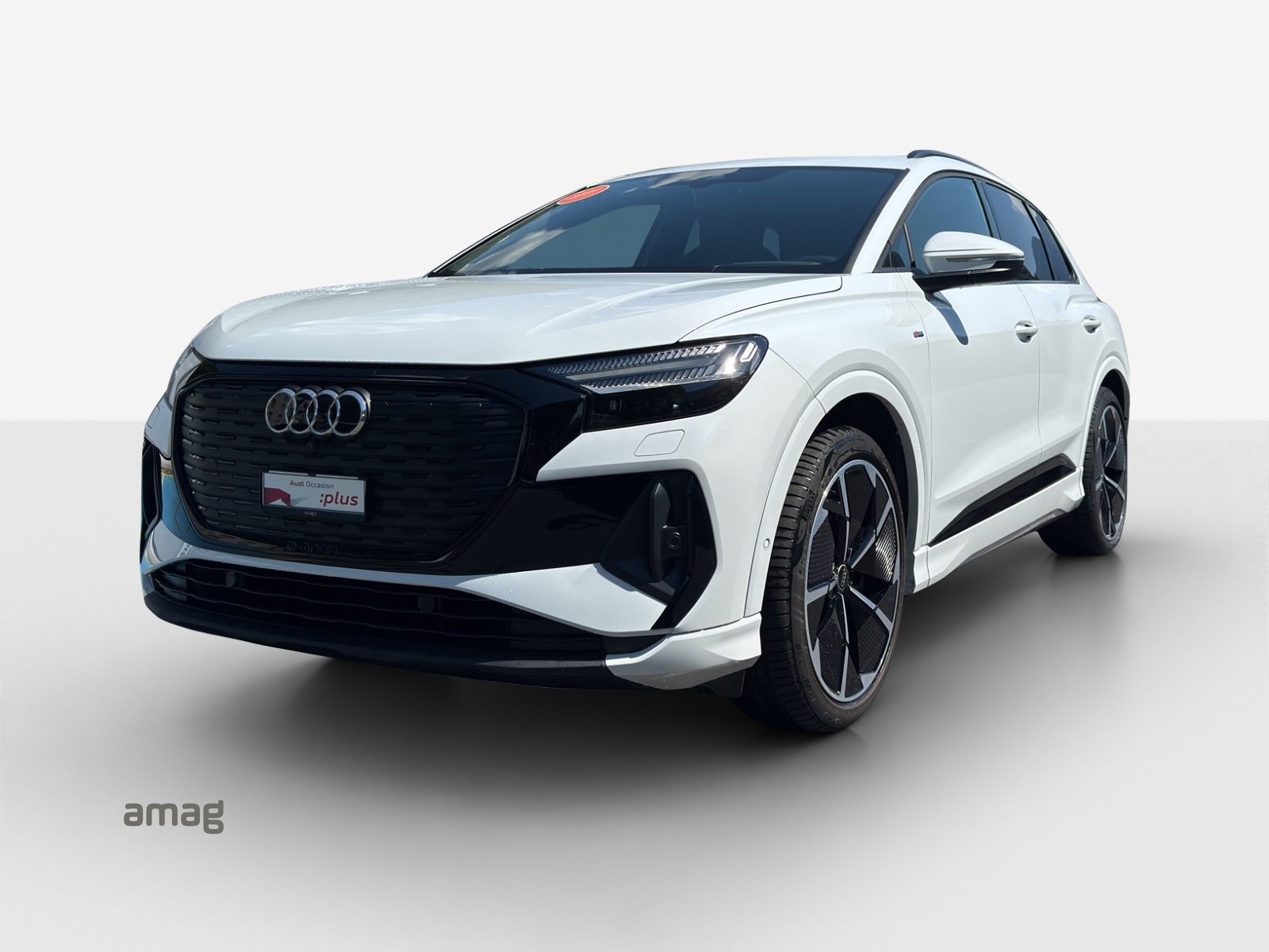AUDI Q4 e-tron 40-image-0