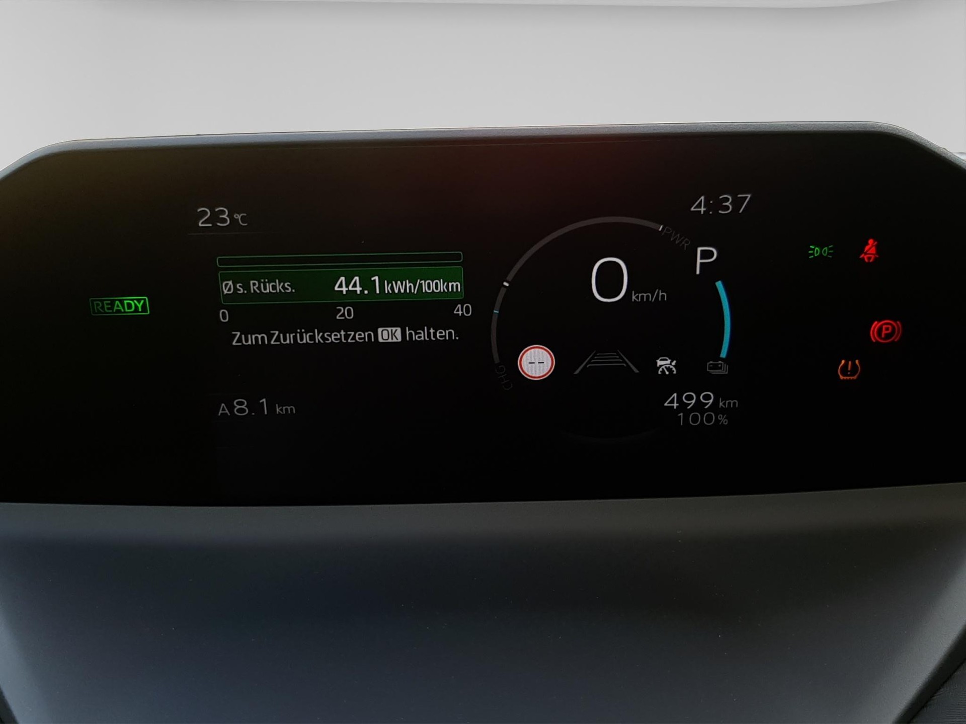 TOYOTA C-HR+ Premium AWD-image-9