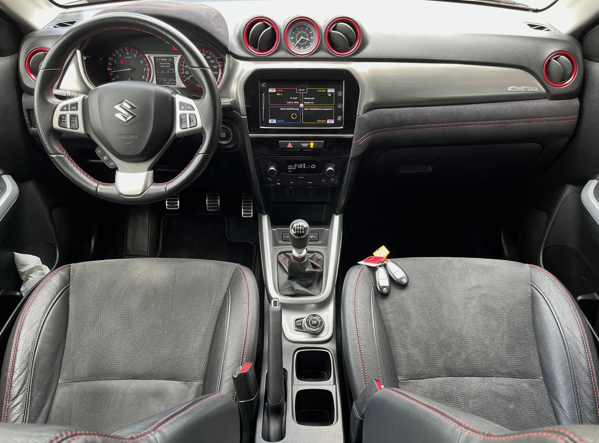 SUZUKI Vitara 1.4 Boosterjet Sergio Cellano Top-image-10