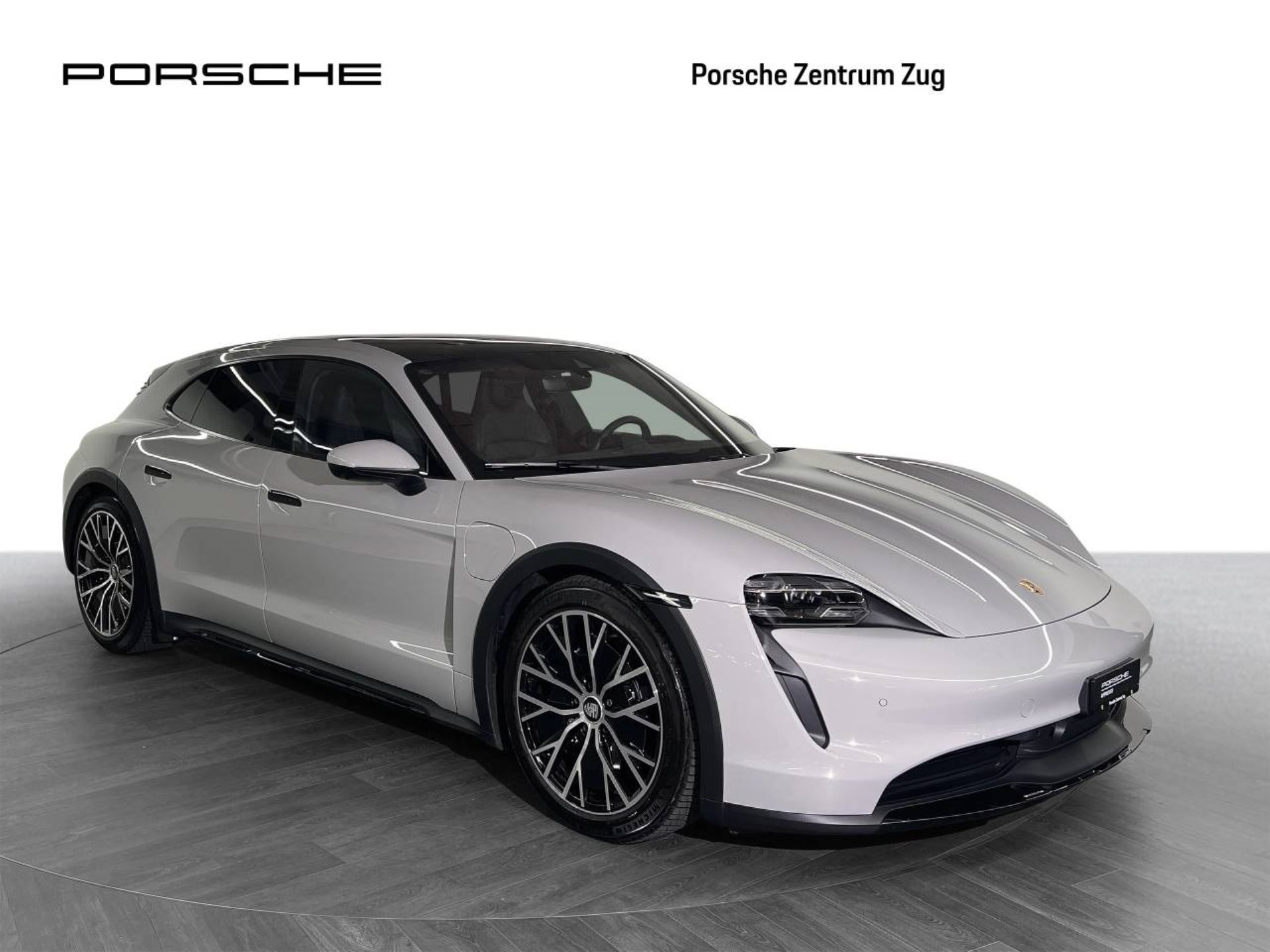 PORSCHE Taycan 4 Cross Turismo-image-7