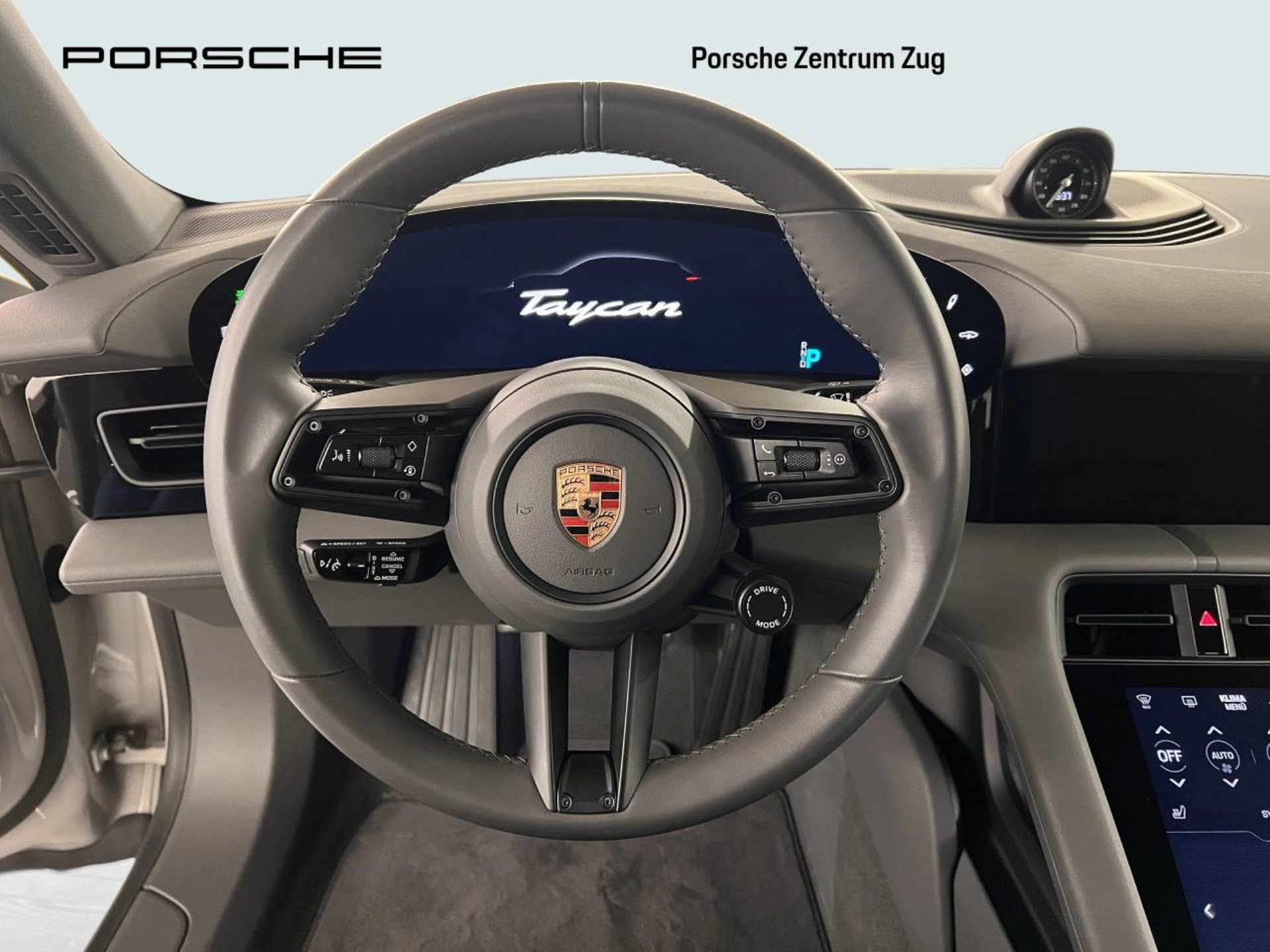 PORSCHE Taycan 4 Cross Turismo-image-15