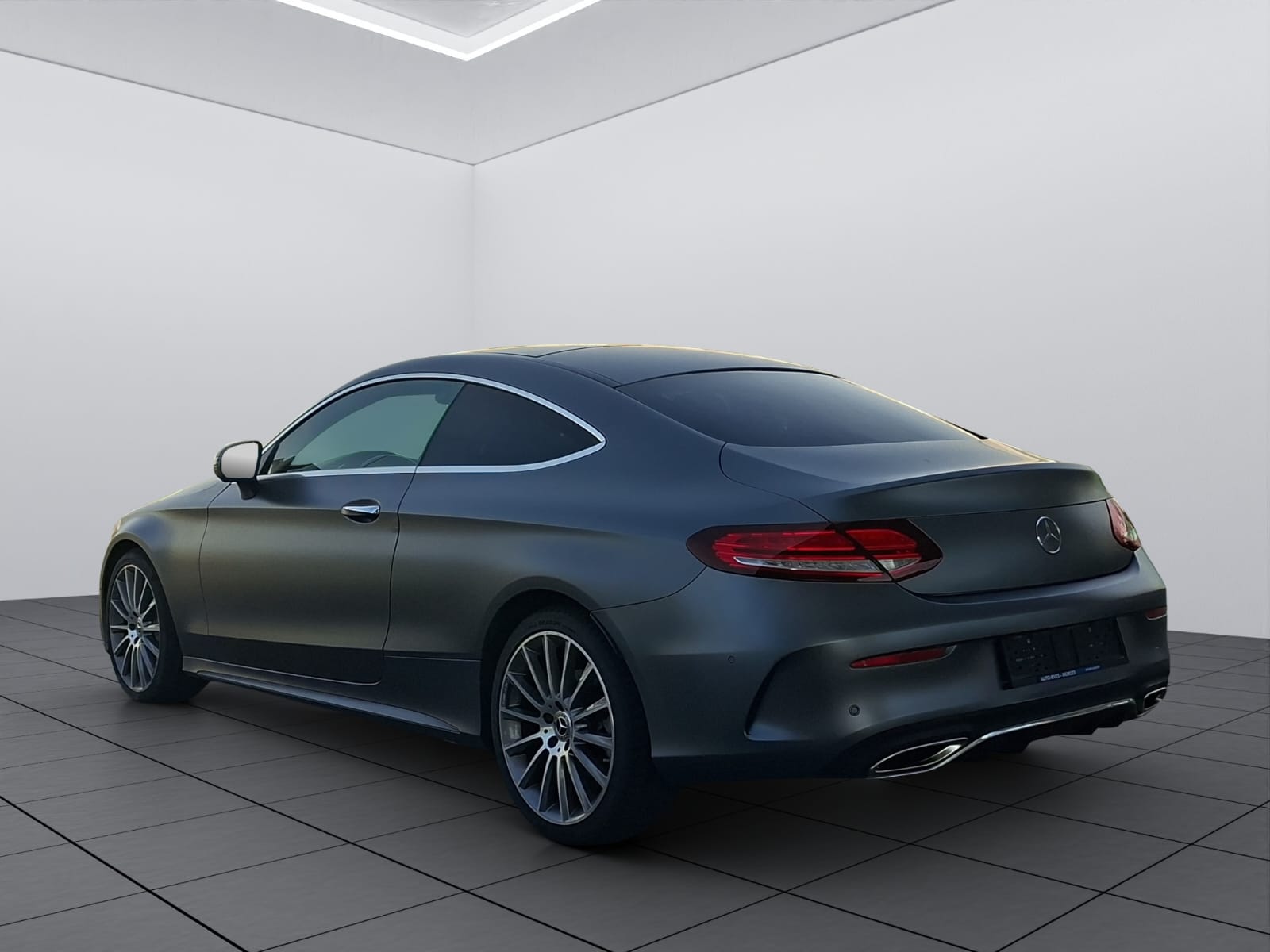 MERCEDES-BENZ C 200 Coupé 4Matic 9G-Tronic-image-5