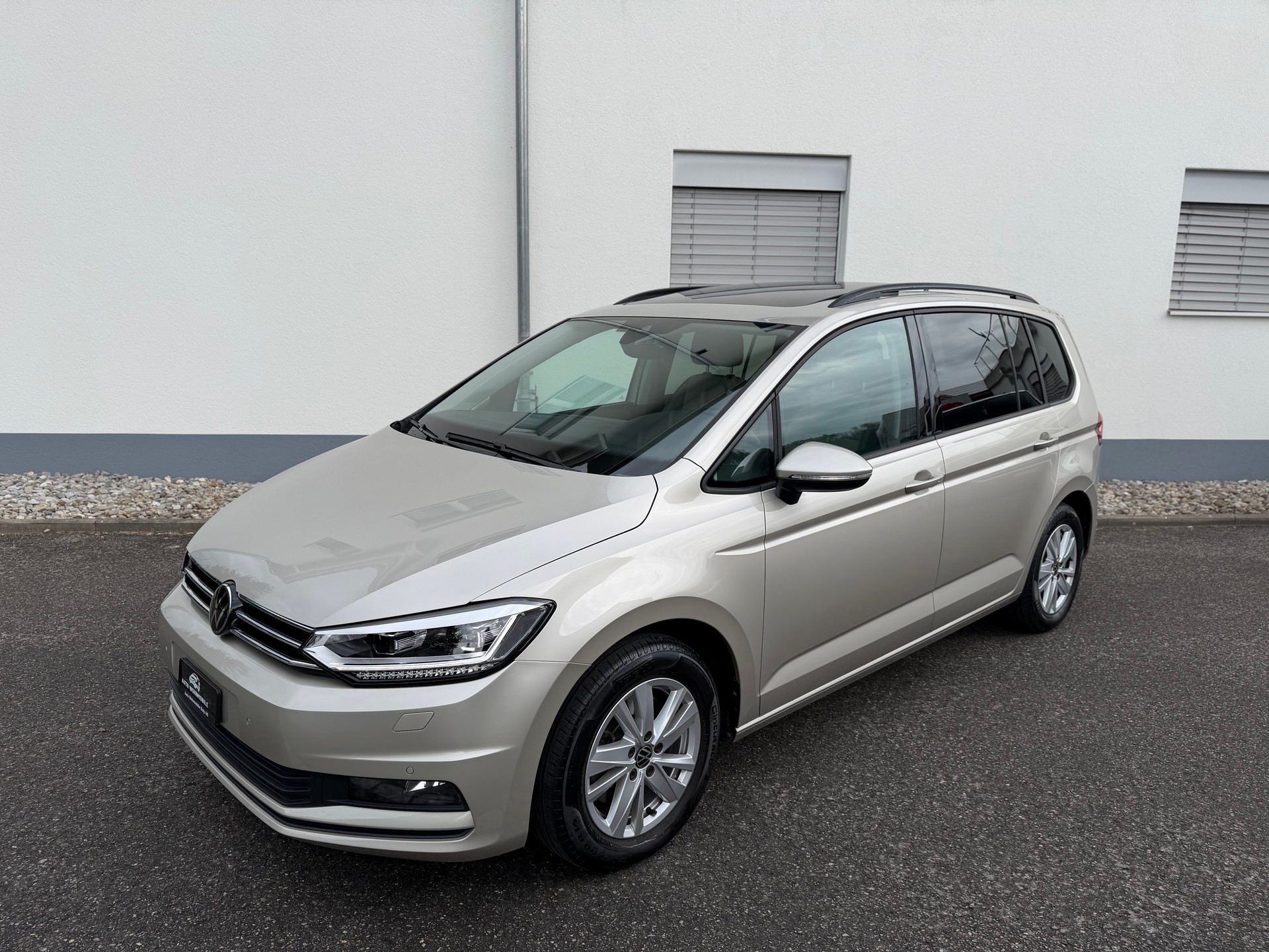 VW Touran 2.0 TDI BlueMotion Technology Comfortline DSG-image-10