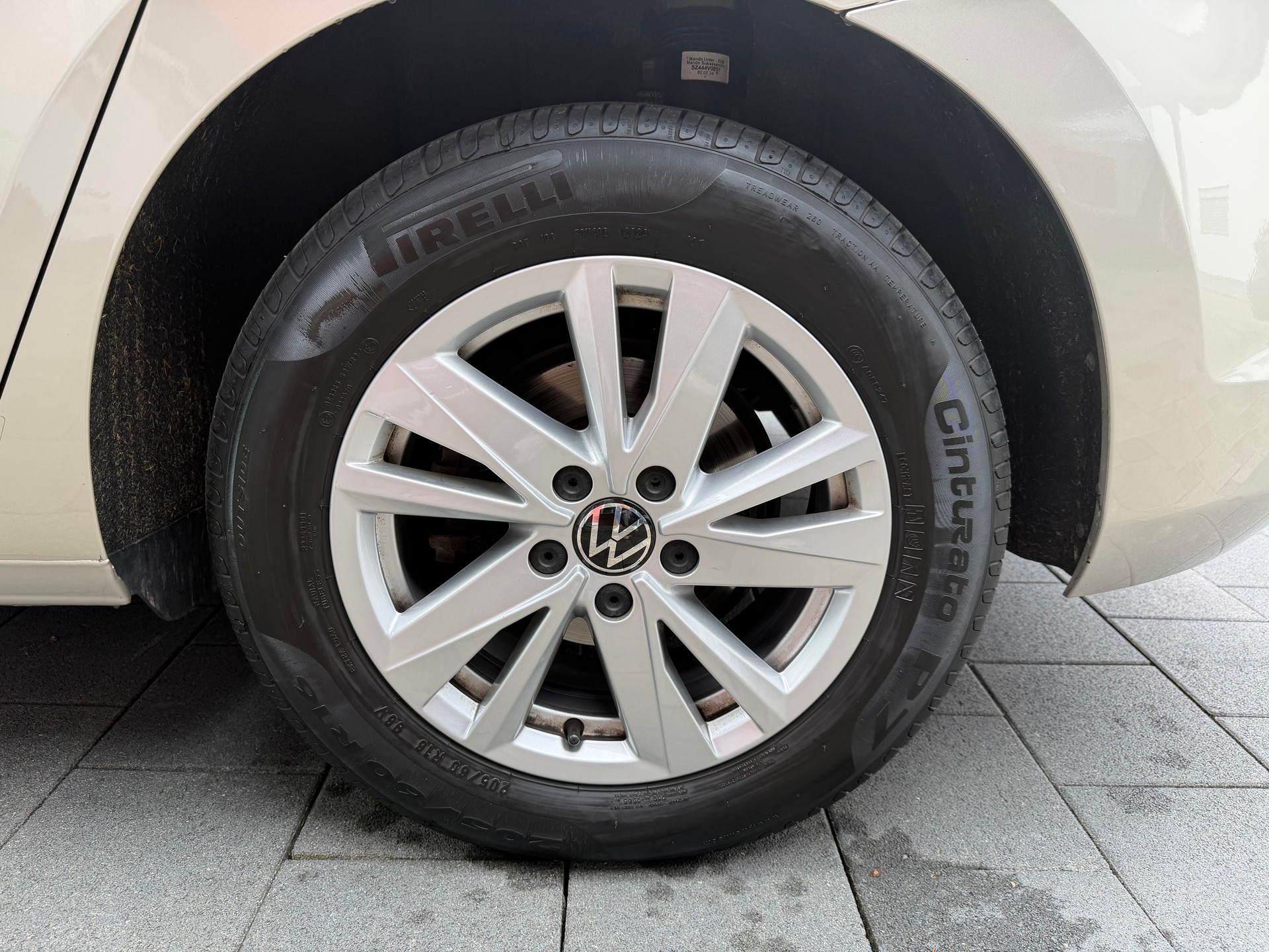 VW Touran 2.0 TDI BlueMotion Technology Comfortline DSG-image-28