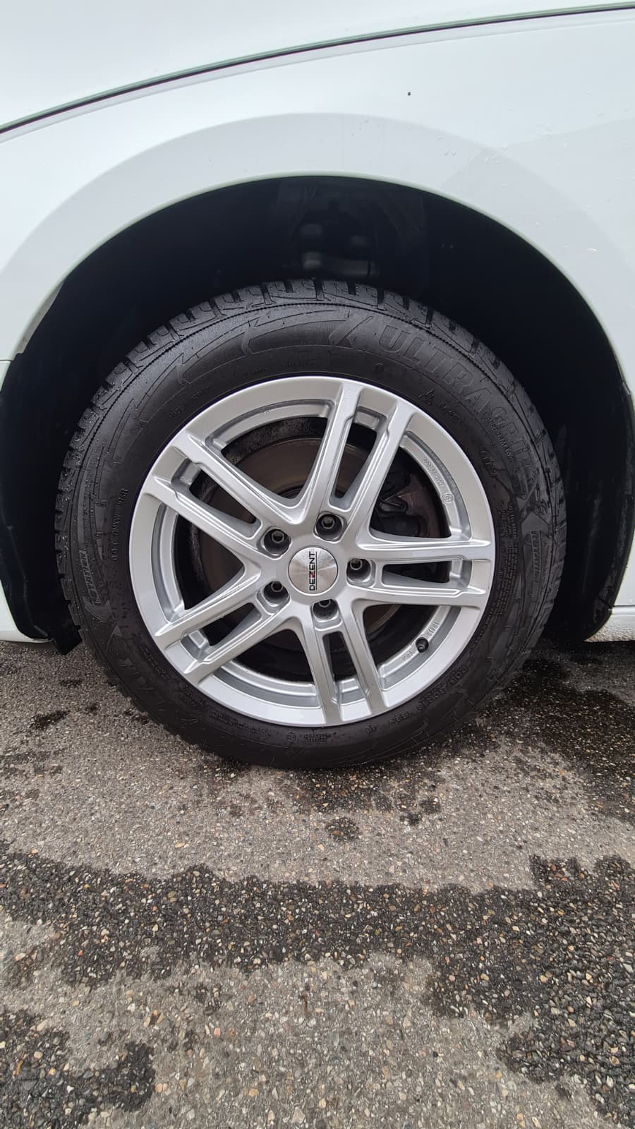 AUDI A4 Avant 35 TDI Attraction S-tronic ** Xenon ** PDC V+H ** Frsich ab MFK & Service **-image-13