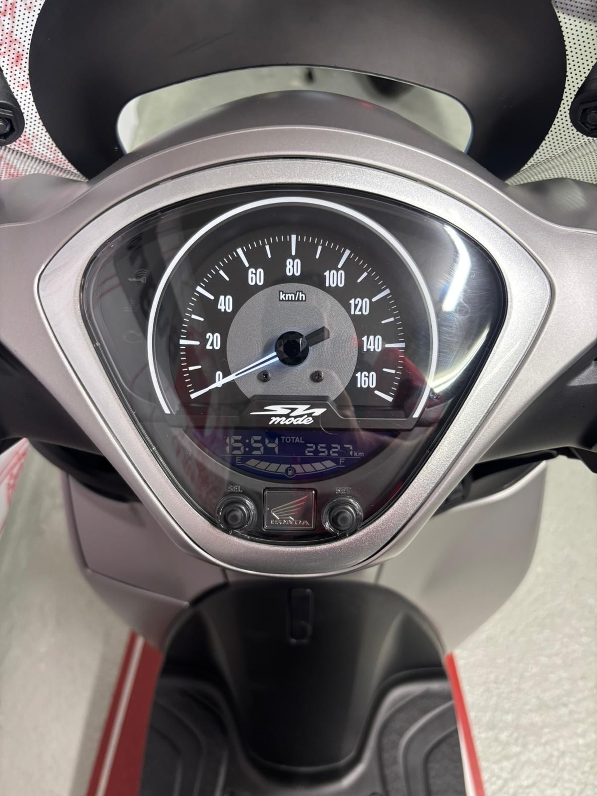 HONDA SH 125 i Mode-showroom-element-3
