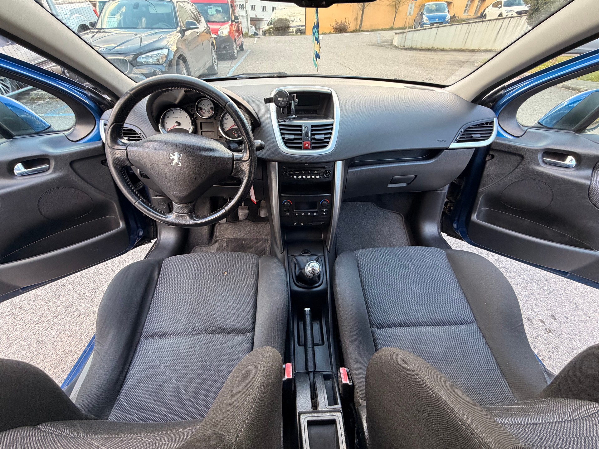 PEUGEOT 207 1.6 16V Black&Silver-image-22
