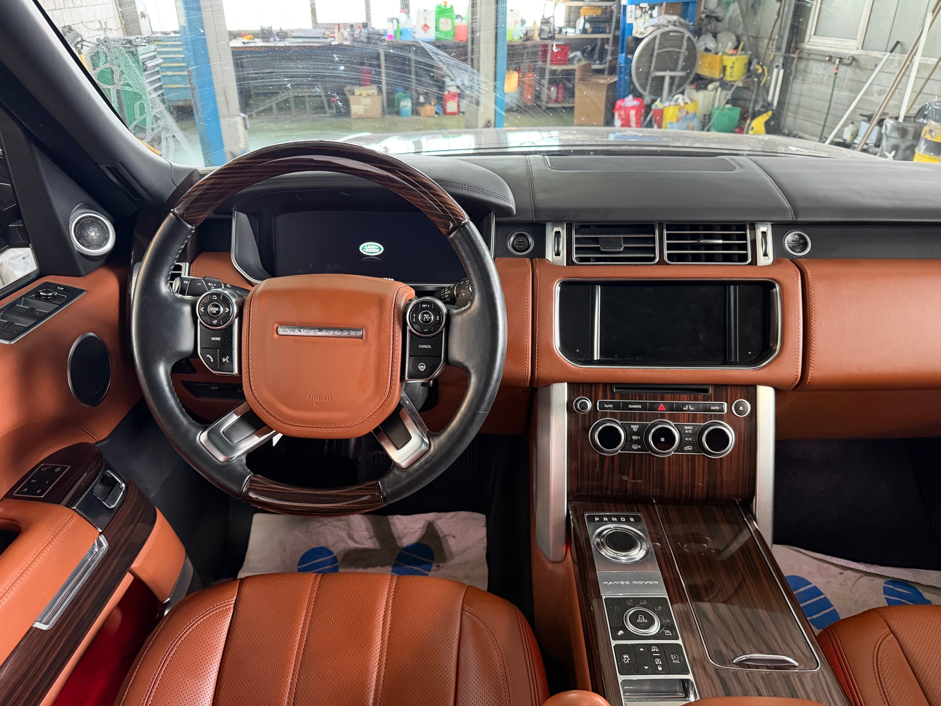 LAND ROVER Range Rover 4.4 SDV8 Autobiography Automatic | Frisch MFK | AHK 3.5t | ACC-image-16