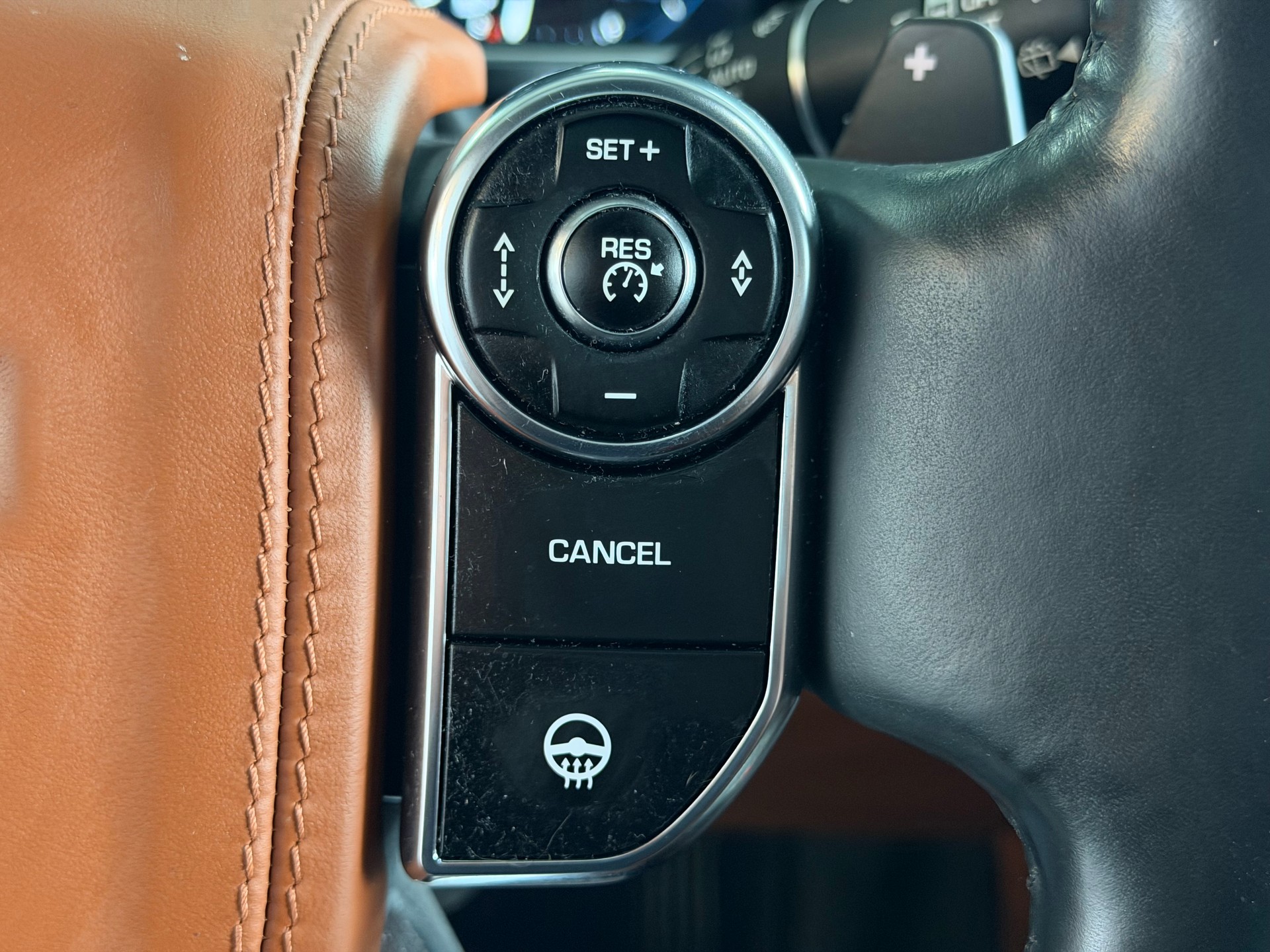 LAND ROVER Range Rover 4.4 SDV8 Autobiography Automatic | Frisch MFK | AHK 3.5t | ACC-image-18
