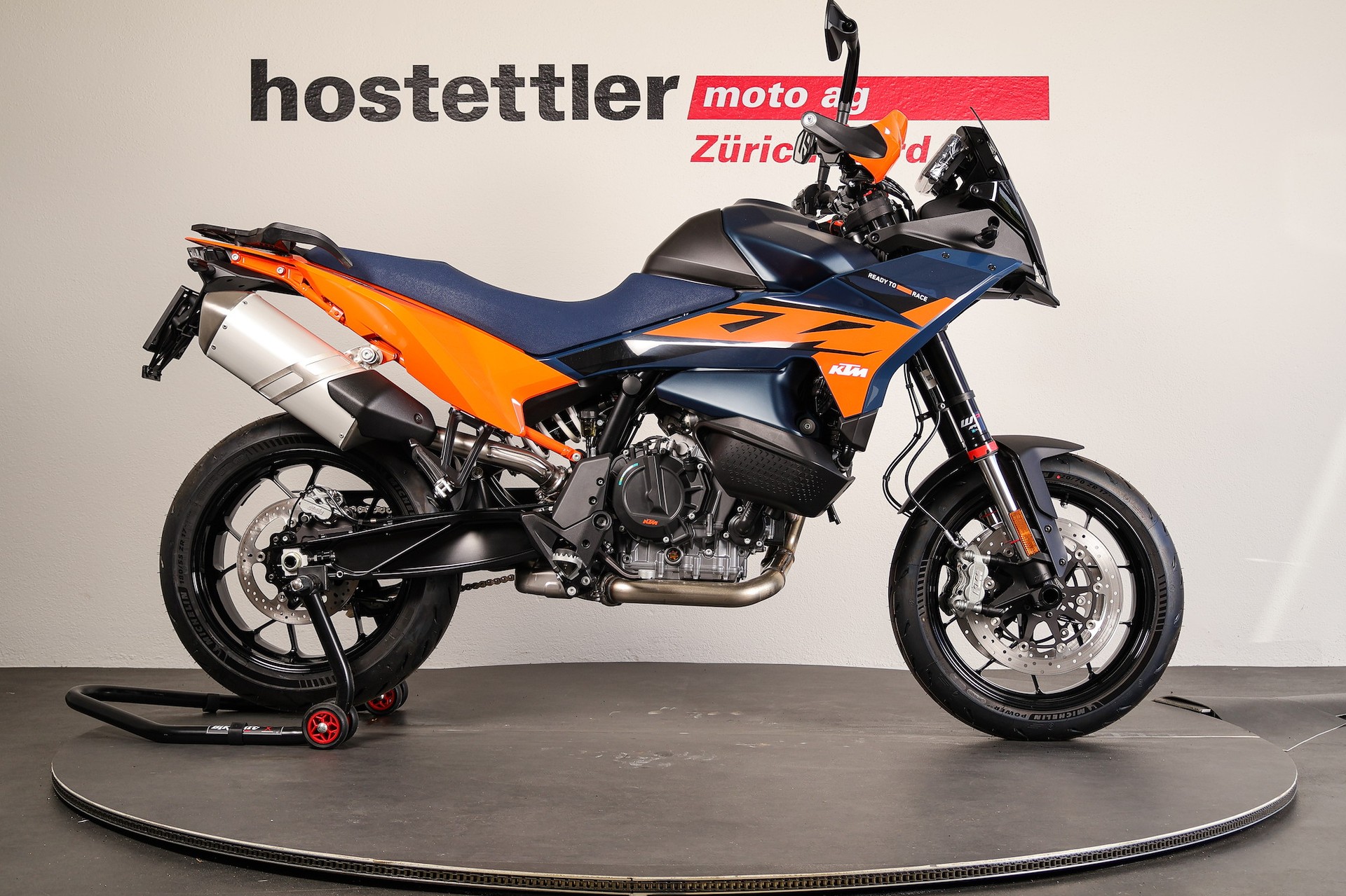 KTM 890 SMT-showroom-element-1