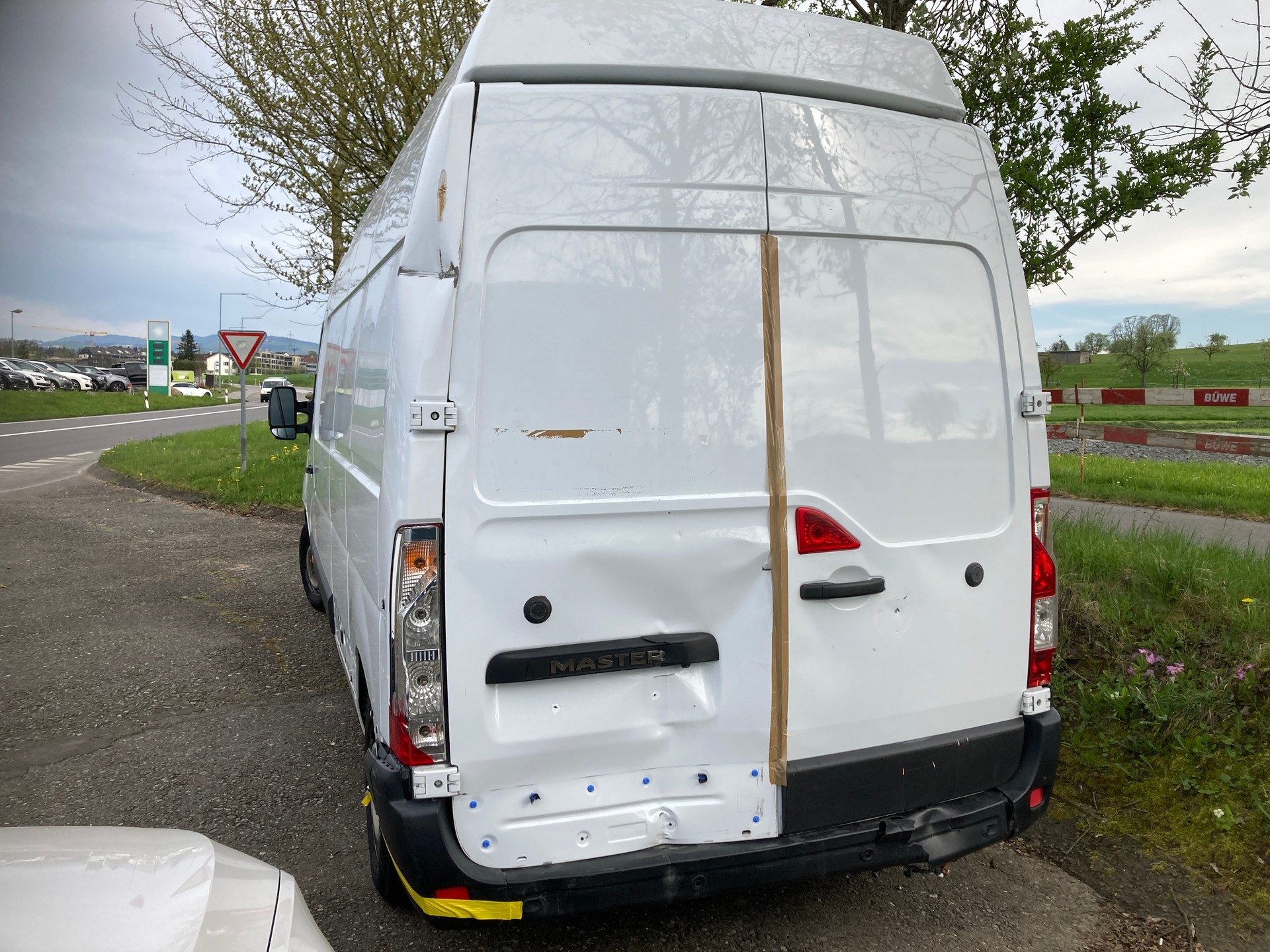 RENAULT Master T35 ENERGY 2.3dCi 180 L3H3 Quickshift-image-2