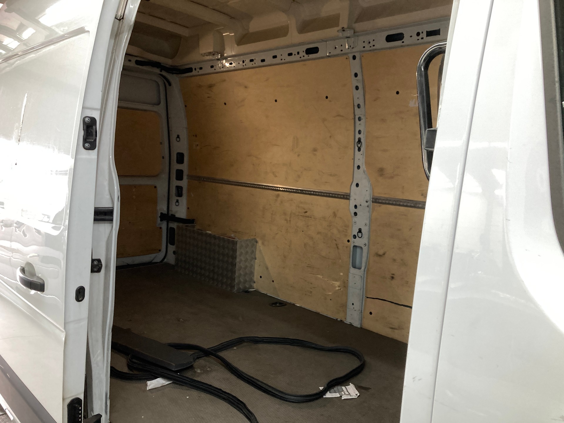 RENAULT Master T35 ENERGY 2.3dCi 180 L3H3 Quickshift-image-6