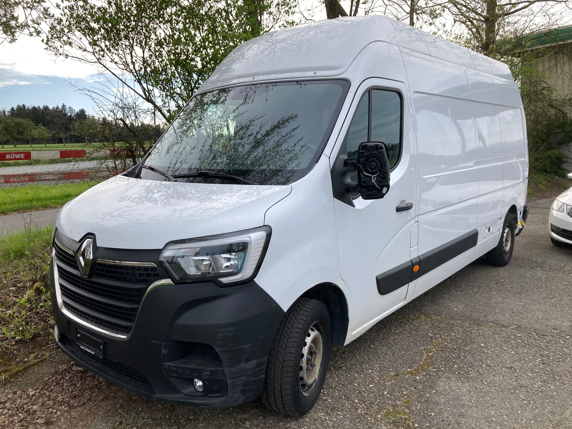 RENAULT Master T35 ENERGY 2.3dCi 180 L3H3 Quickshift-image-0