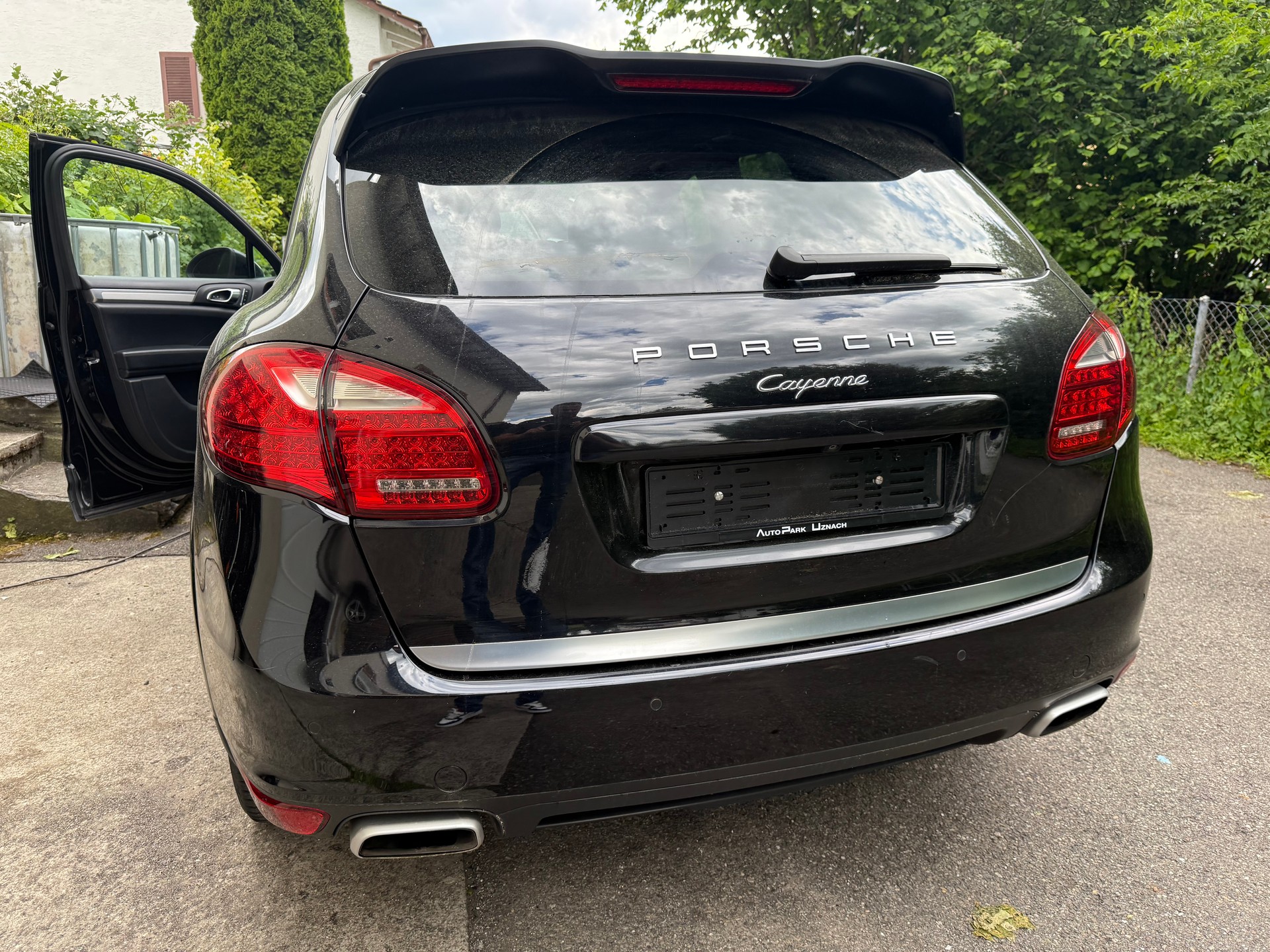 PORSCHE Cayenne Diesel-image-1