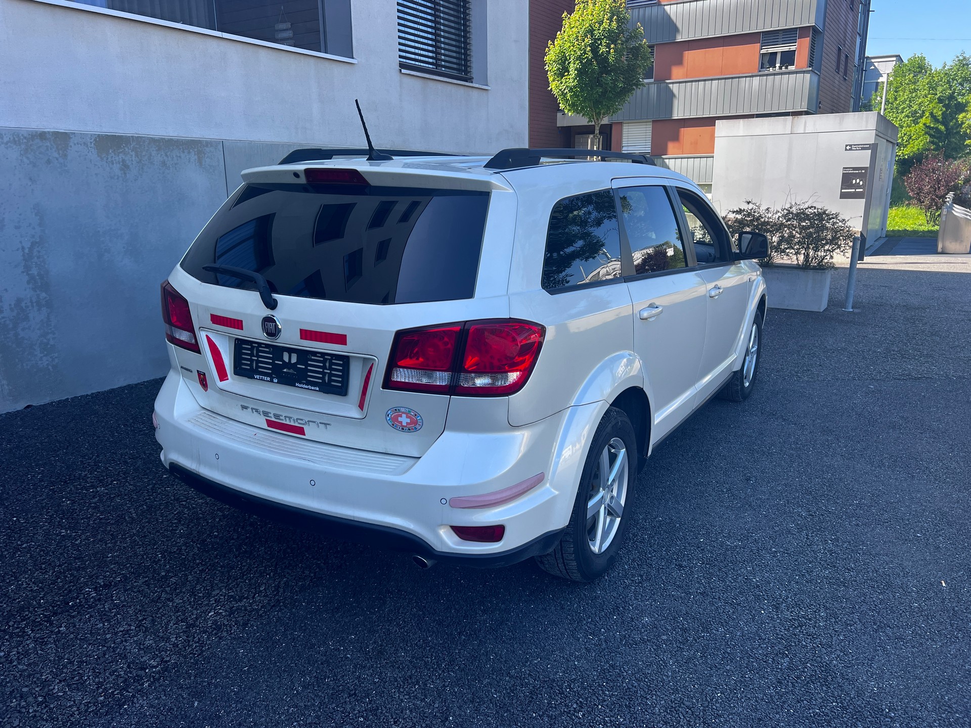 FIAT Freemont 2.0 MJ Urban AWD Automat-image-3
