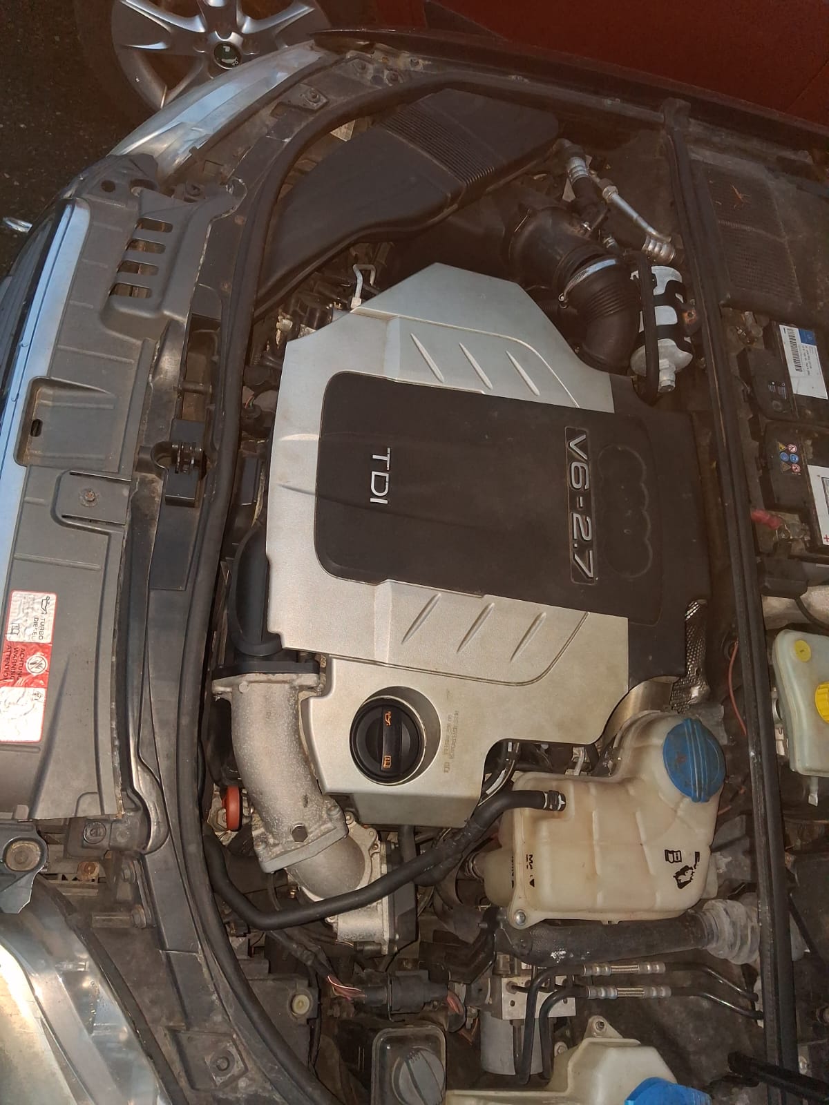 AUDI A4-image-5