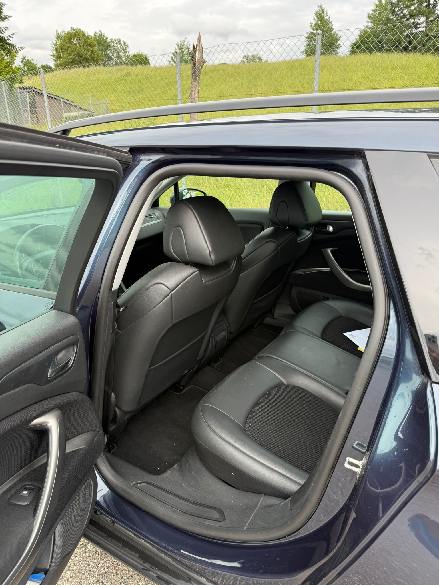 CITROEN C5 Tourer 2.0 BlueHDi Séduction EAT6-image-10