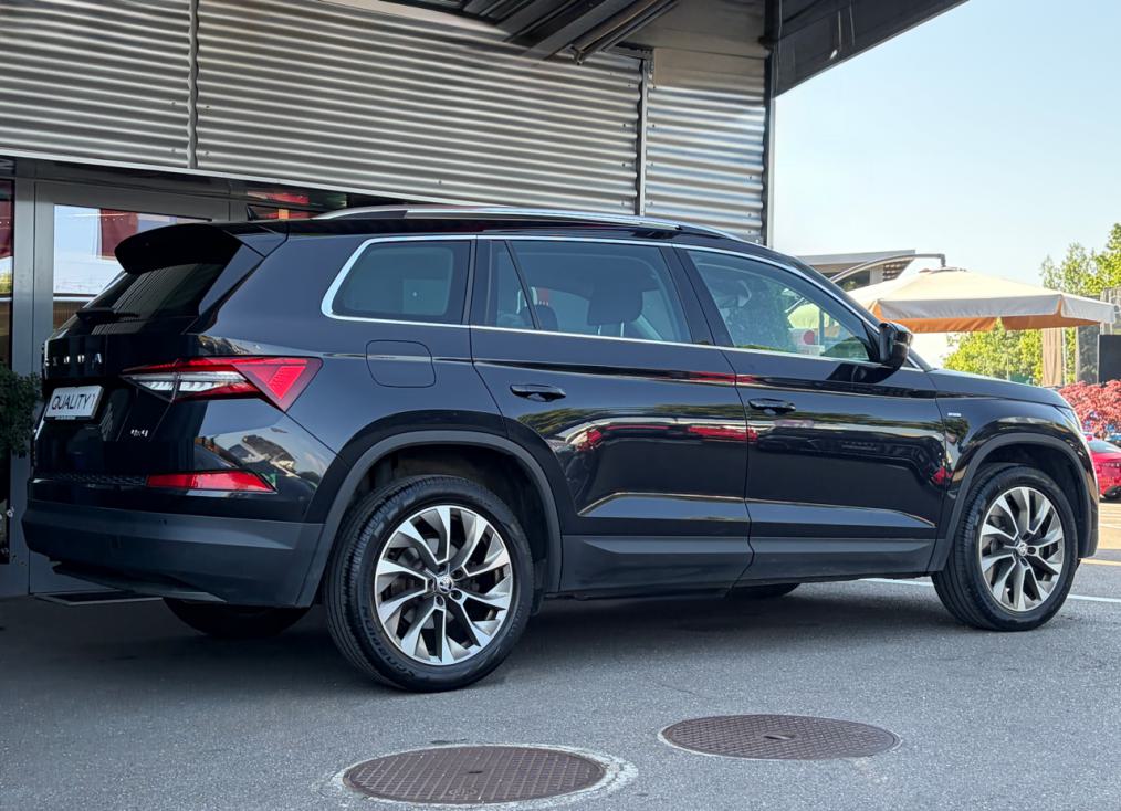 SKODA Kodiaq 2.0 TDI CR Clever 4x4 DSG-showroom-element-2