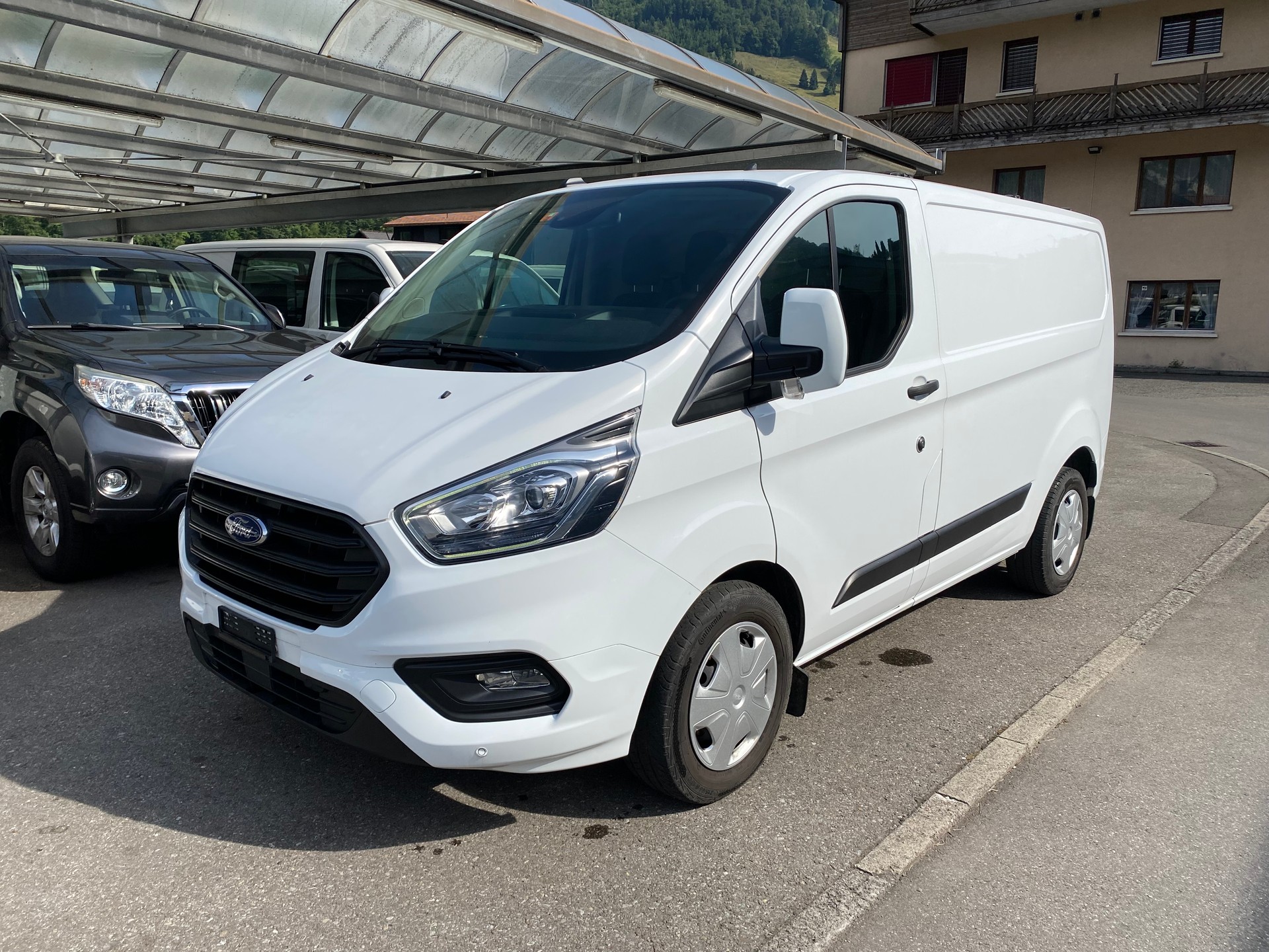 FORD Transit Custom Van 320 L1H1 Trend-image-1