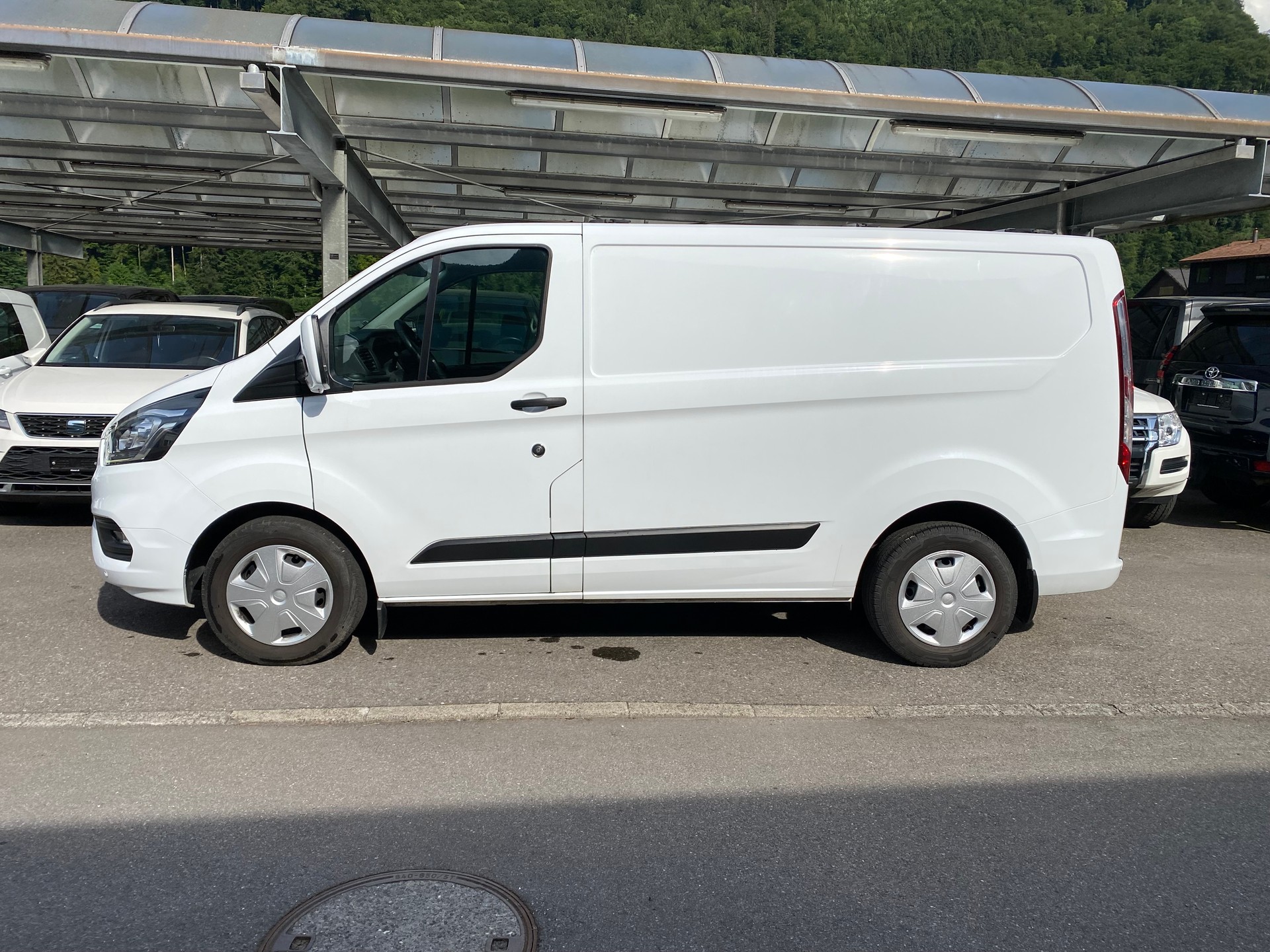 FORD Transit Custom Van 320 L1H1 Trend-image-0