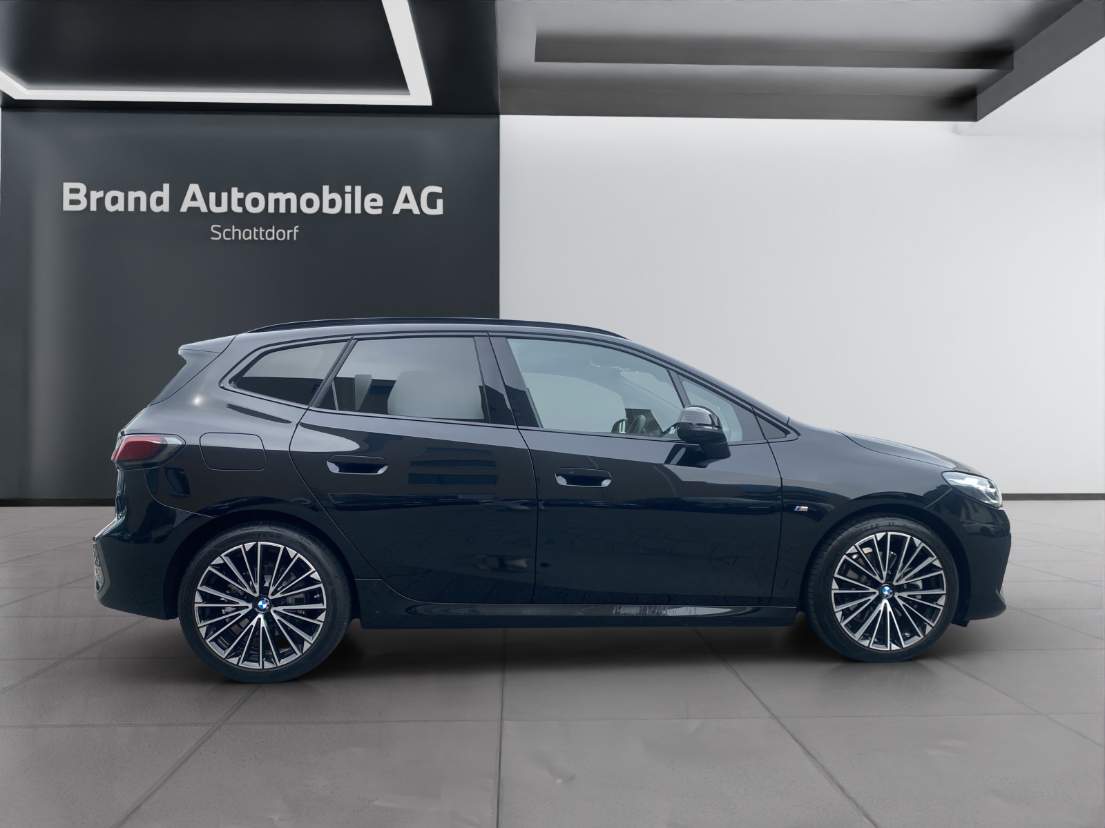 BMW 223i xDrive Active Tourer M Sport-image-5