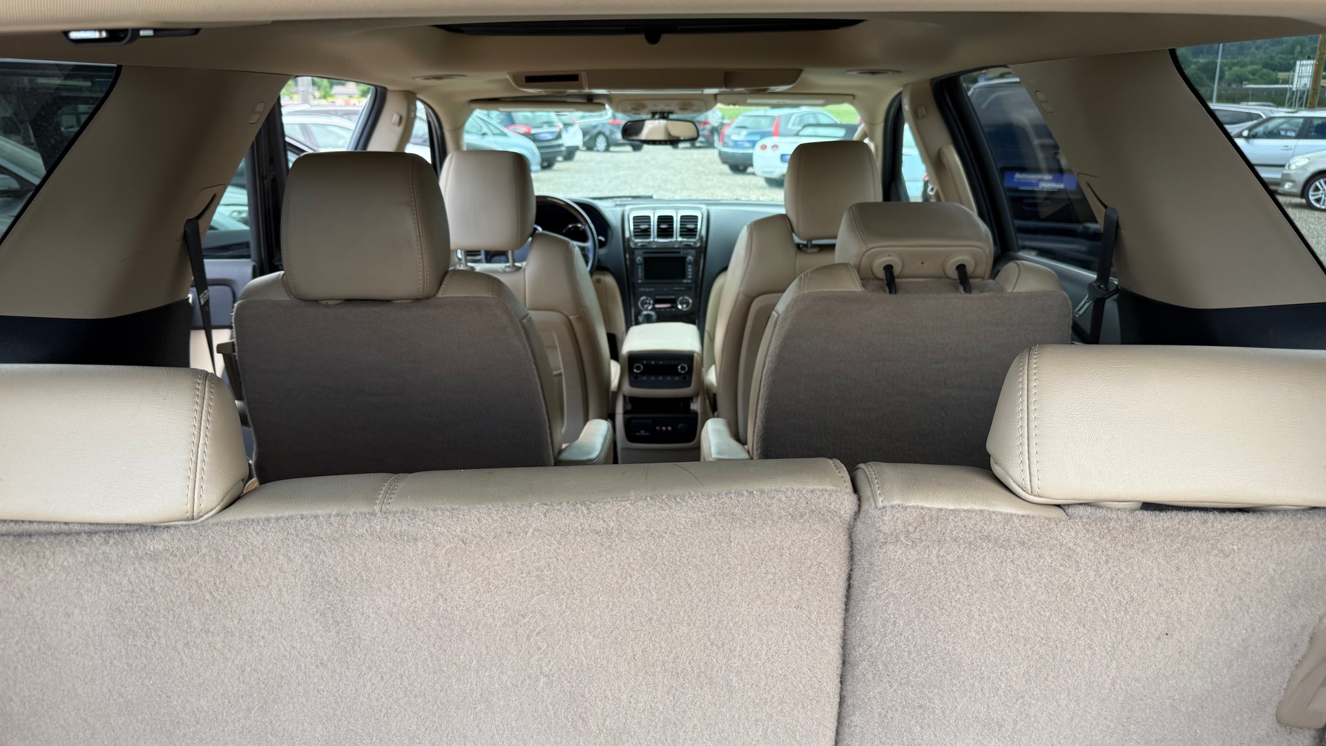 GMC Acadia 3.6 AWD-image-17