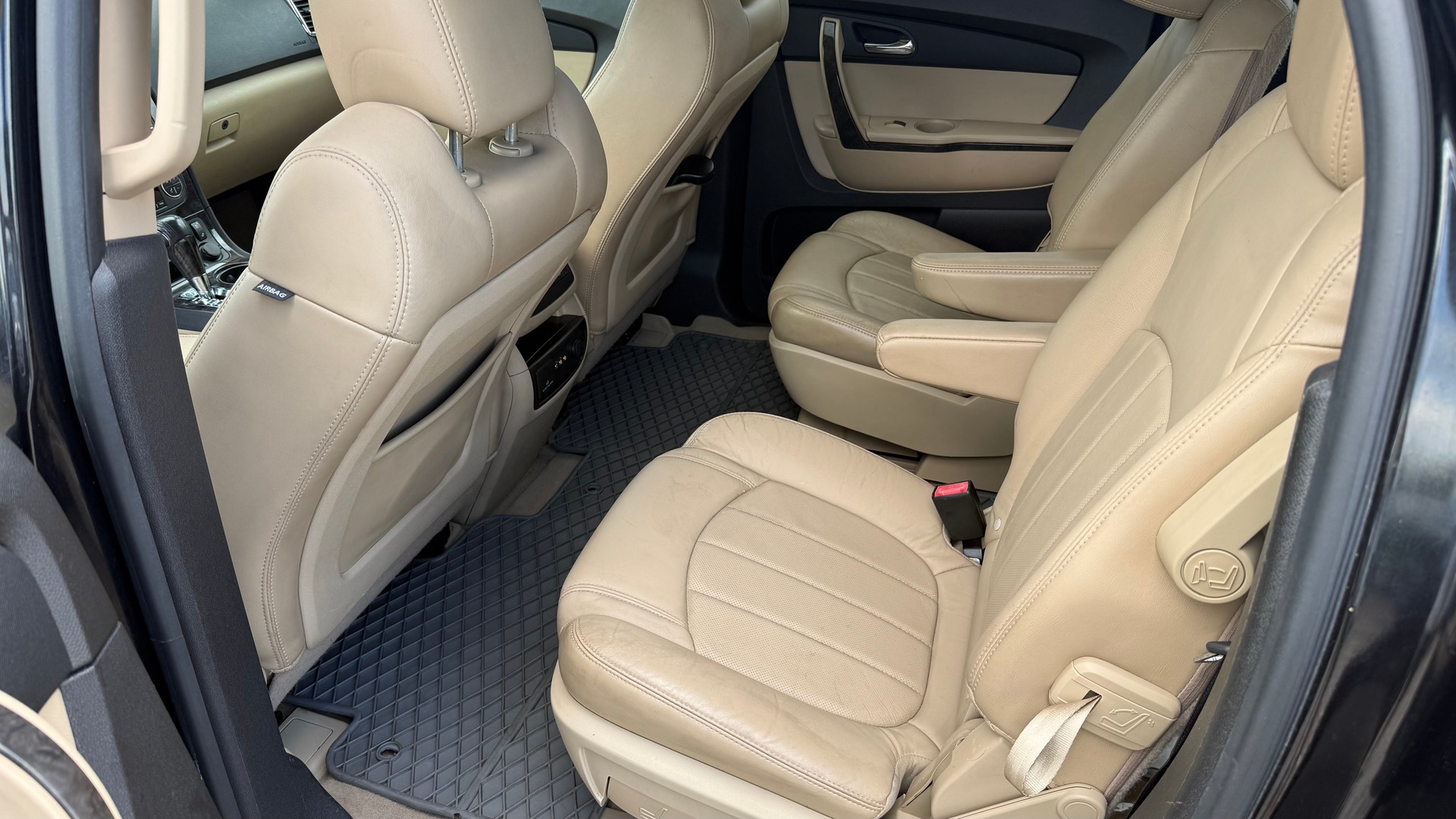 GMC Acadia 3.6 AWD-image-16