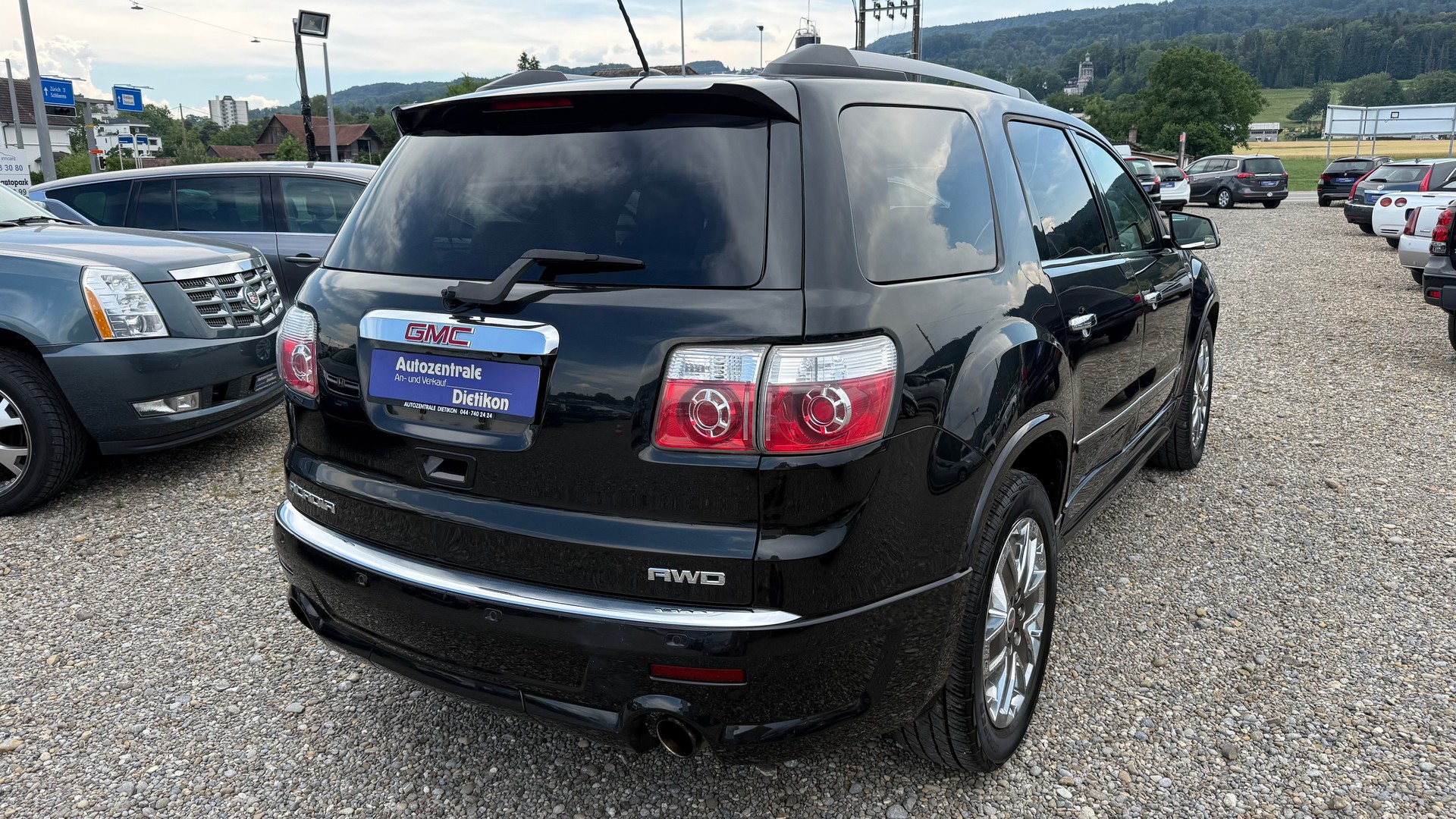 GMC Acadia 3.6 AWD-image-24