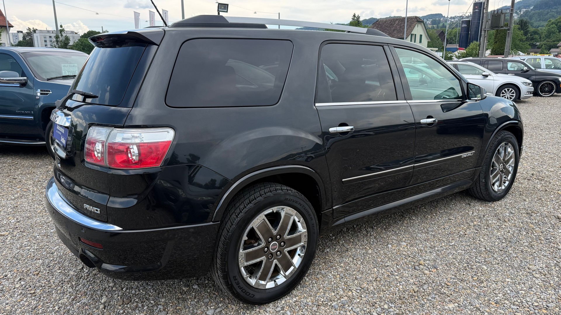 GMC Acadia 3.6 AWD-image-25