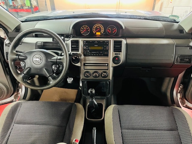 NISSAN X-Trail 2.2 DCI Columbia 4WD-image-13