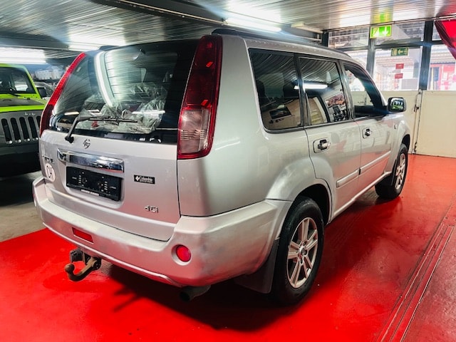NISSAN X-Trail 2.2 DCI Columbia 4WD-image-1